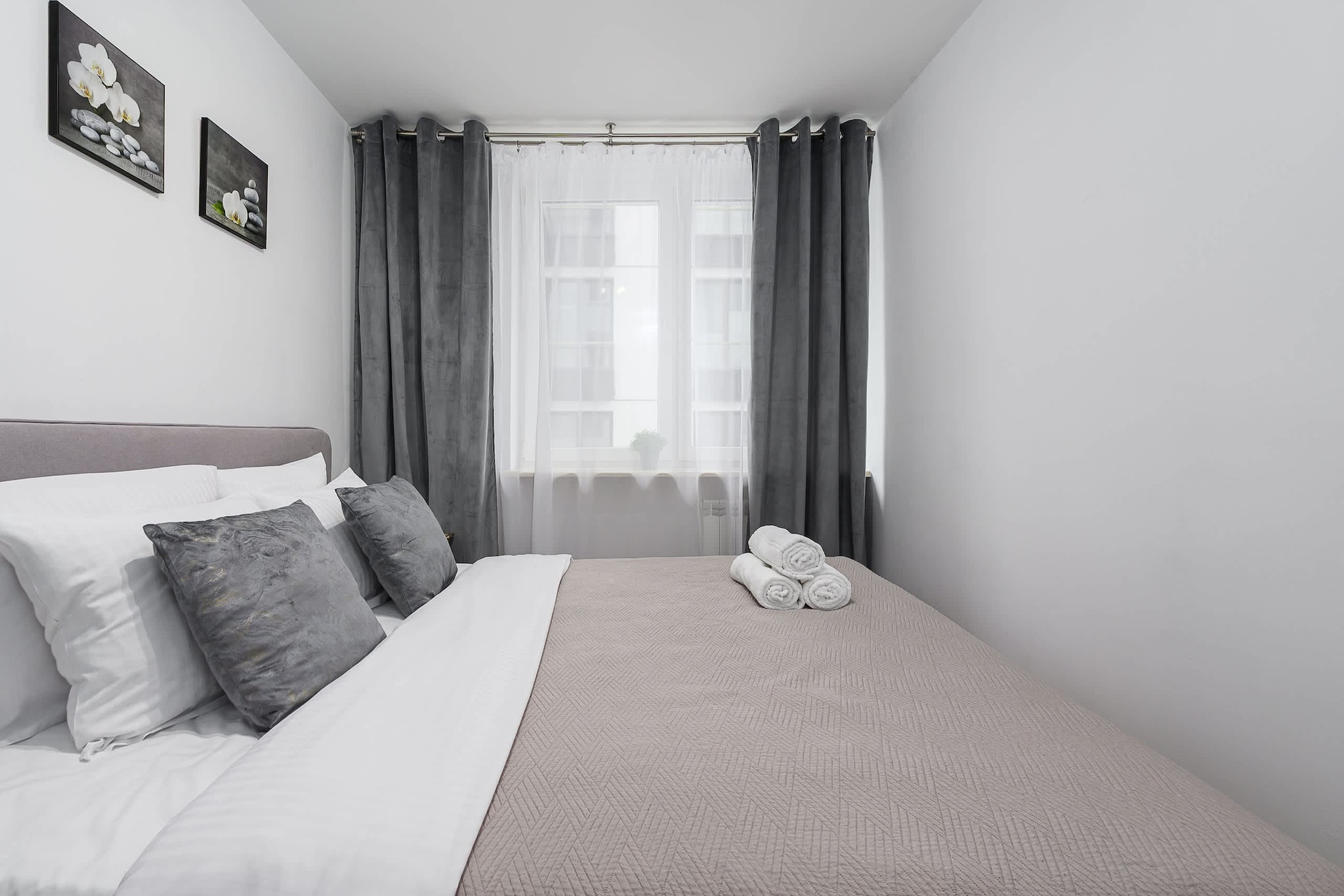 Bed Room