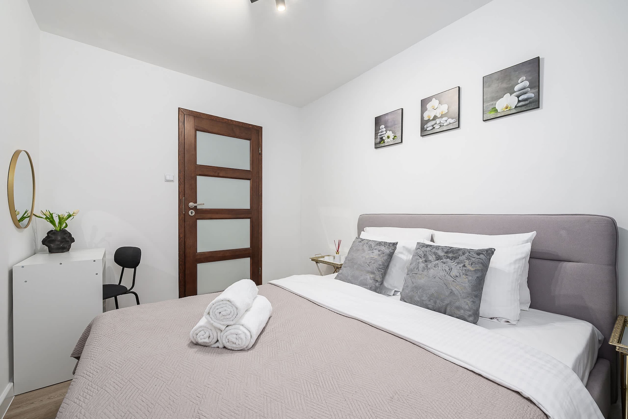 Bed Room