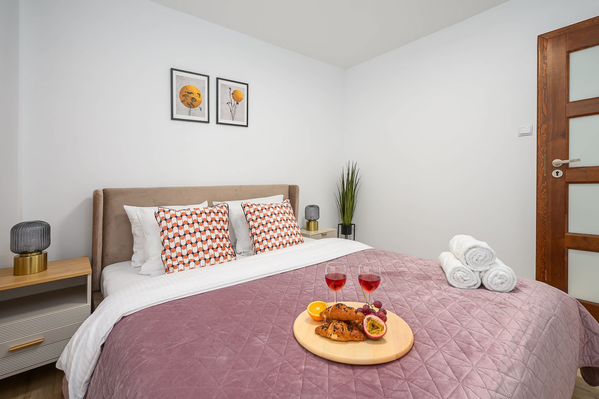 Bed Room