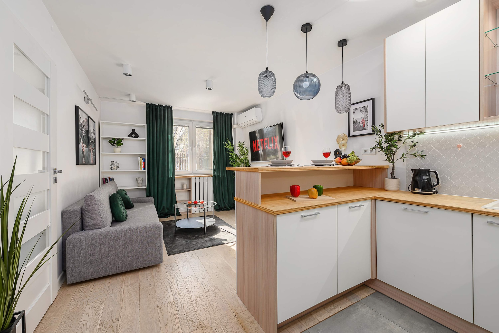172. Tamka19/23/3(4) - Wohnzimmer