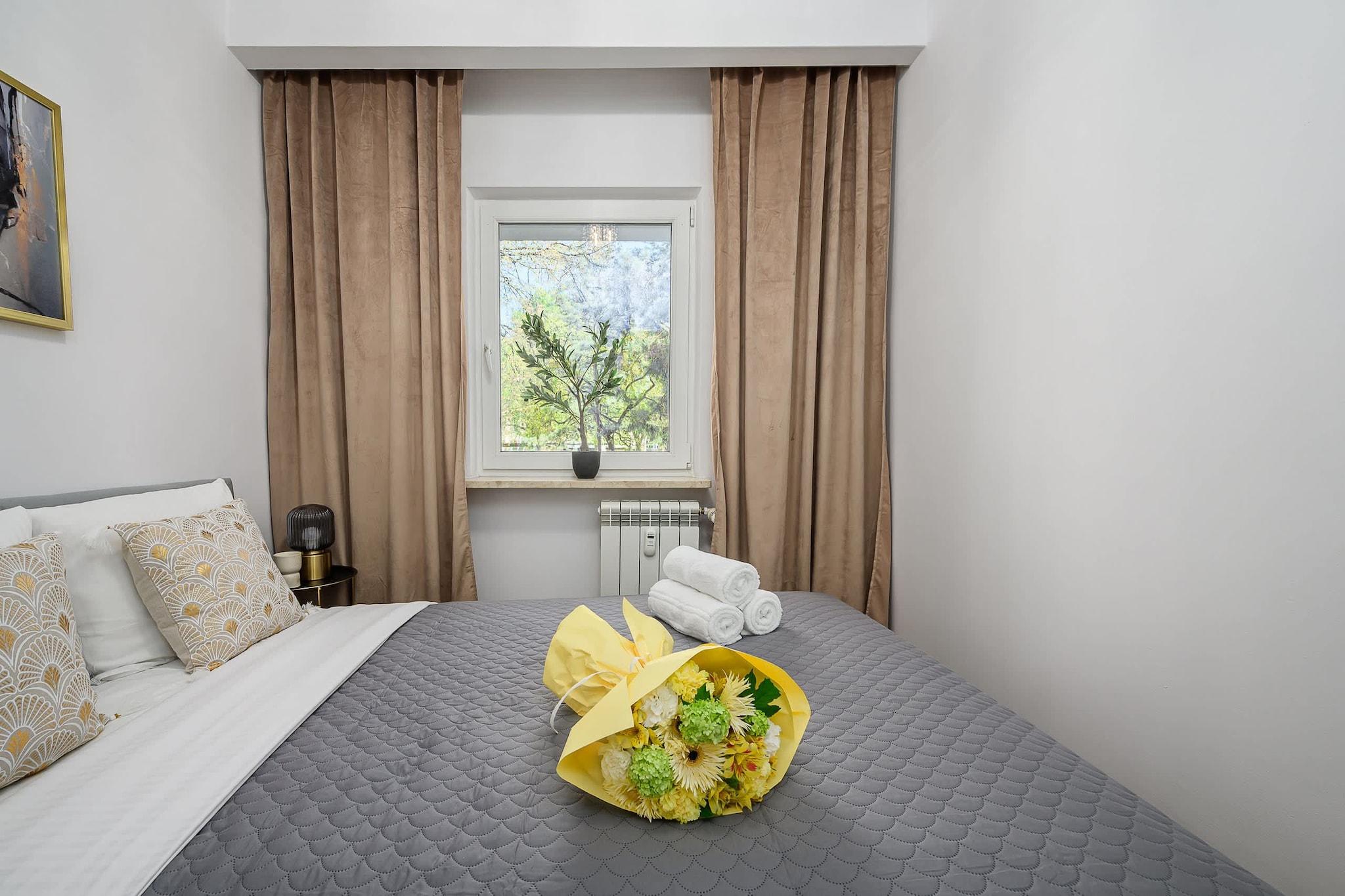 Bed Room