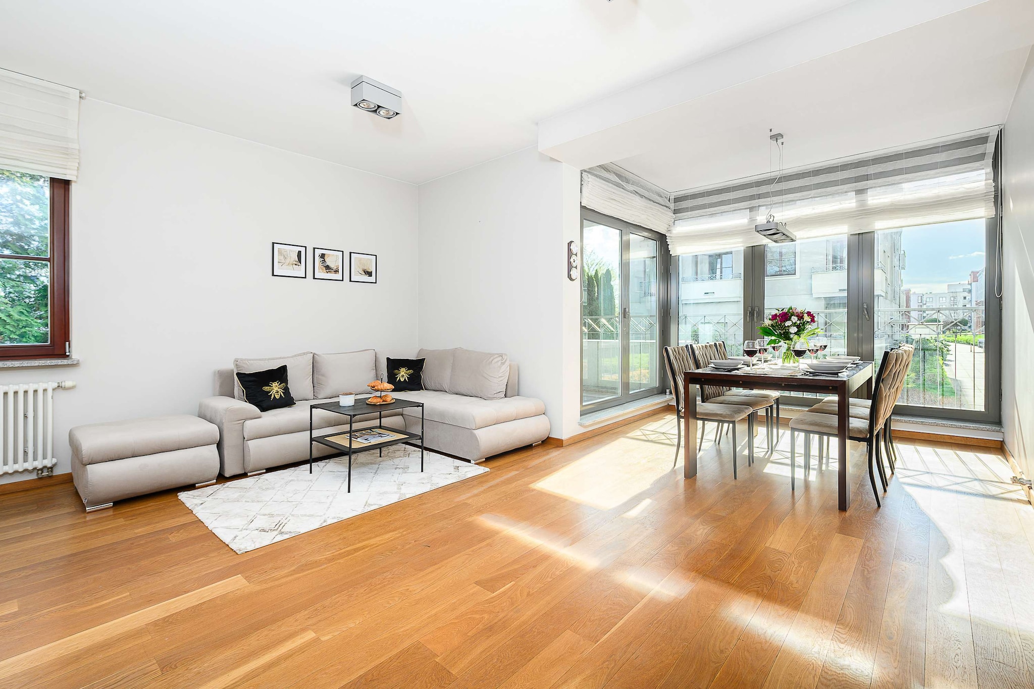 038. Tylna 8B (4) - Living room