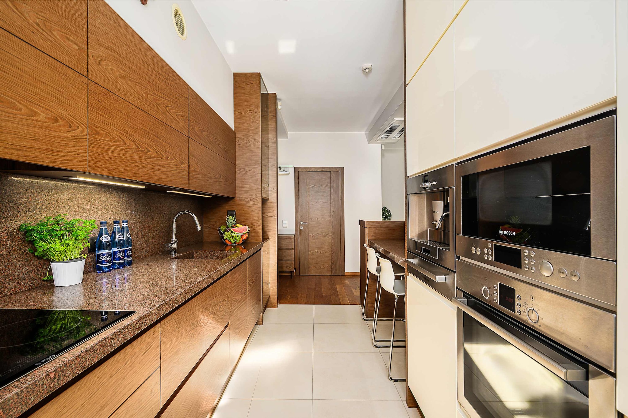 038. Tylna 8B (4) - Kitchen