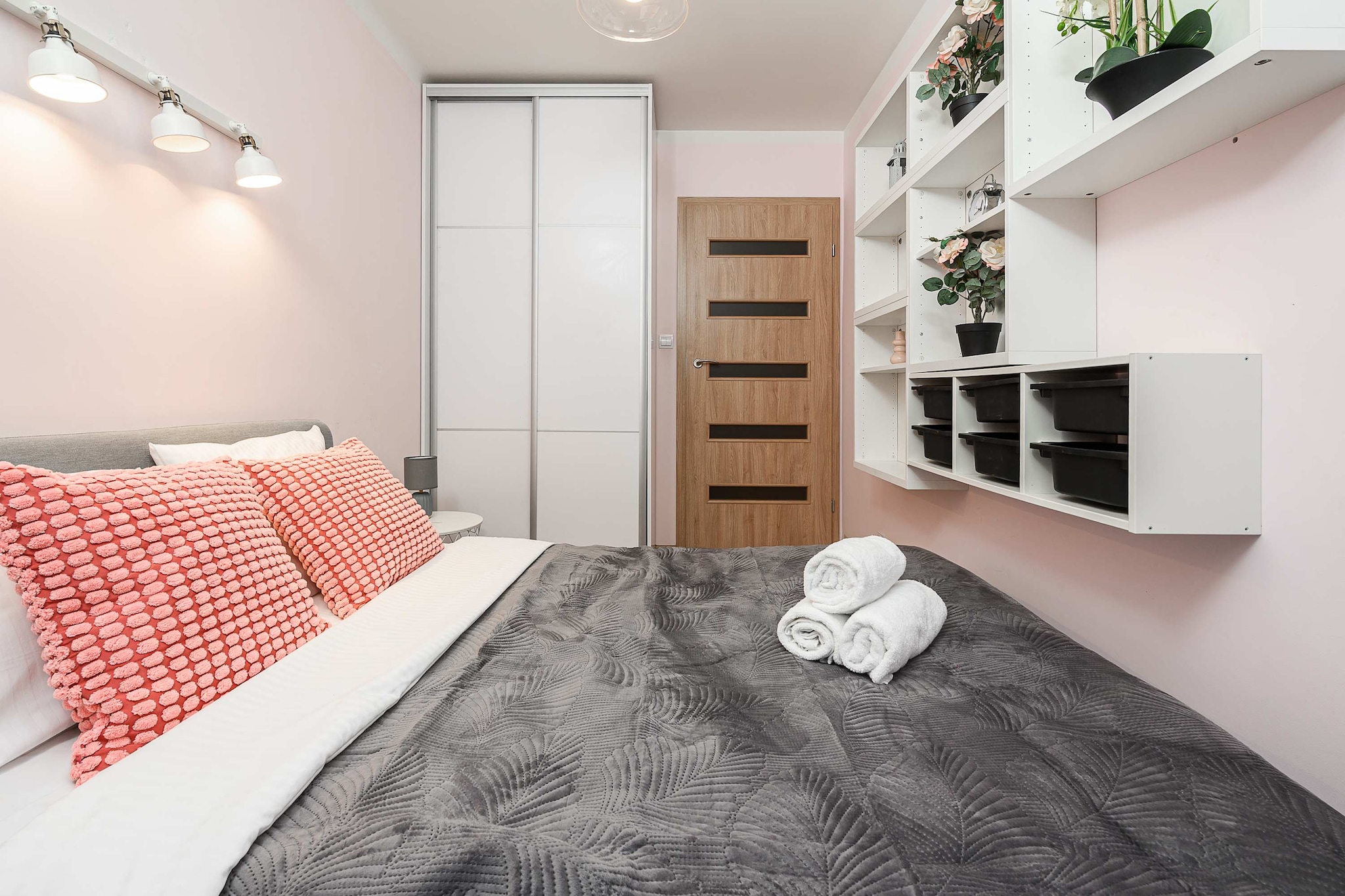 Bed Room