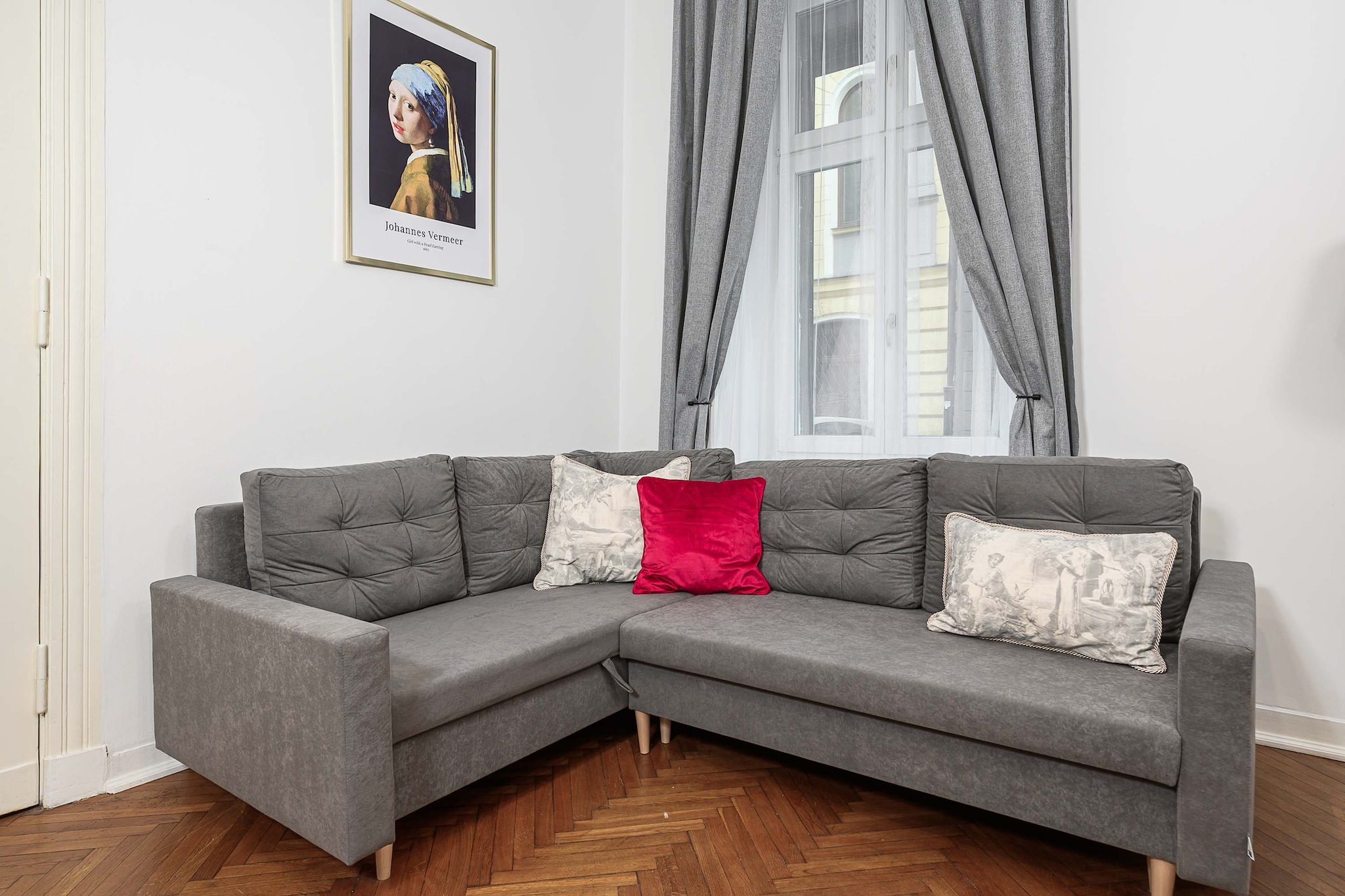 041. Piramow 2/1(4) - Living room