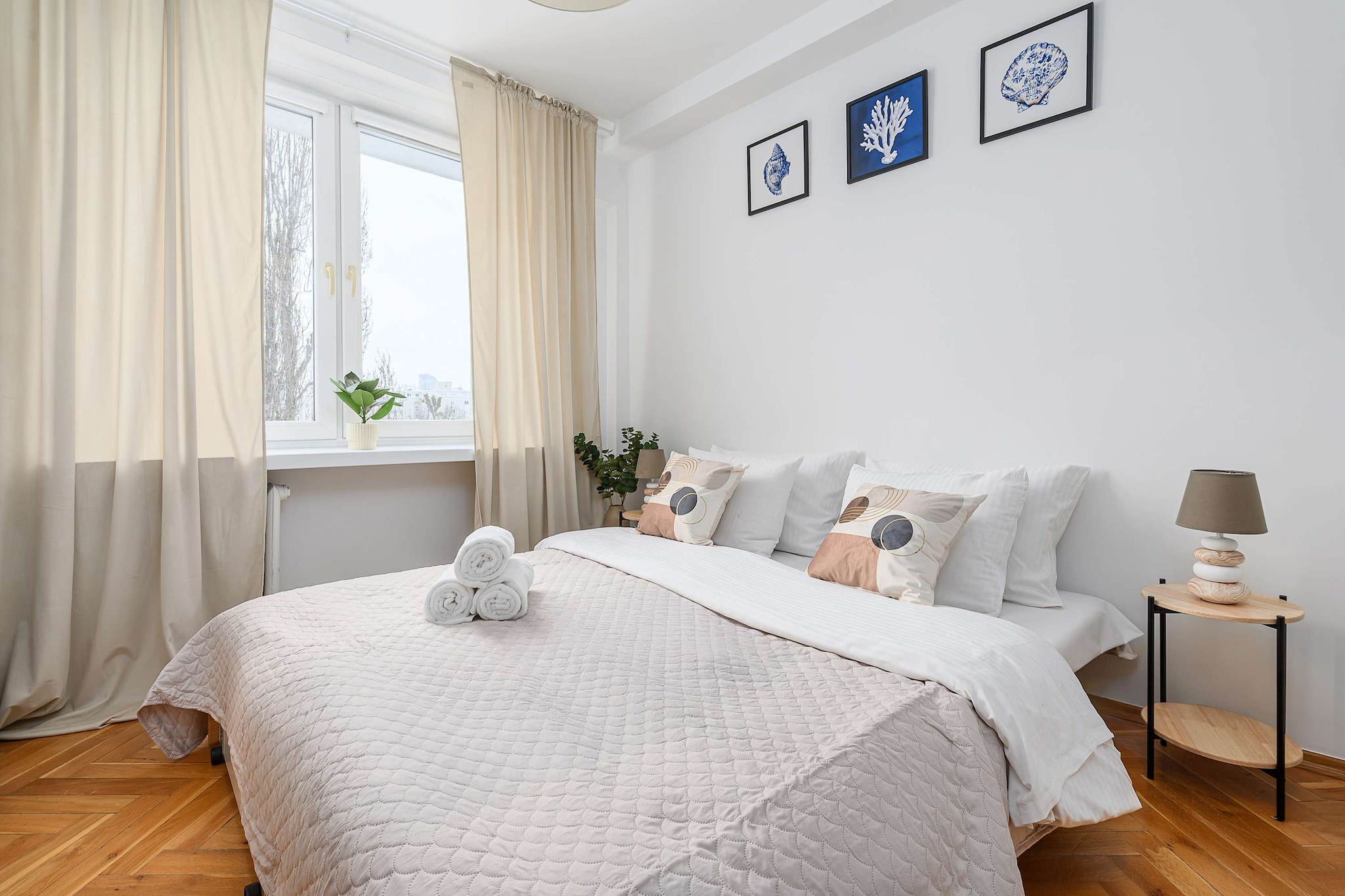 Bed Room