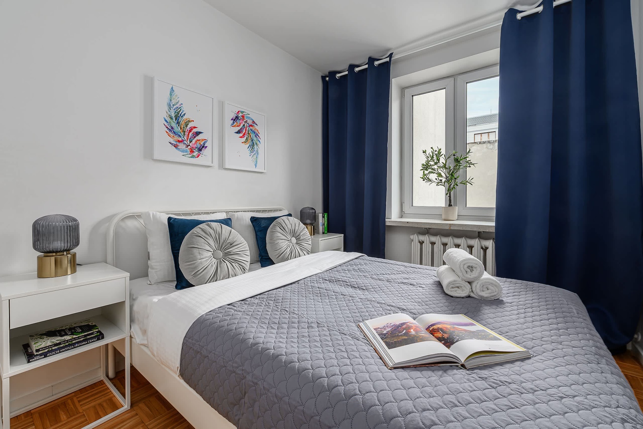 Bed Room