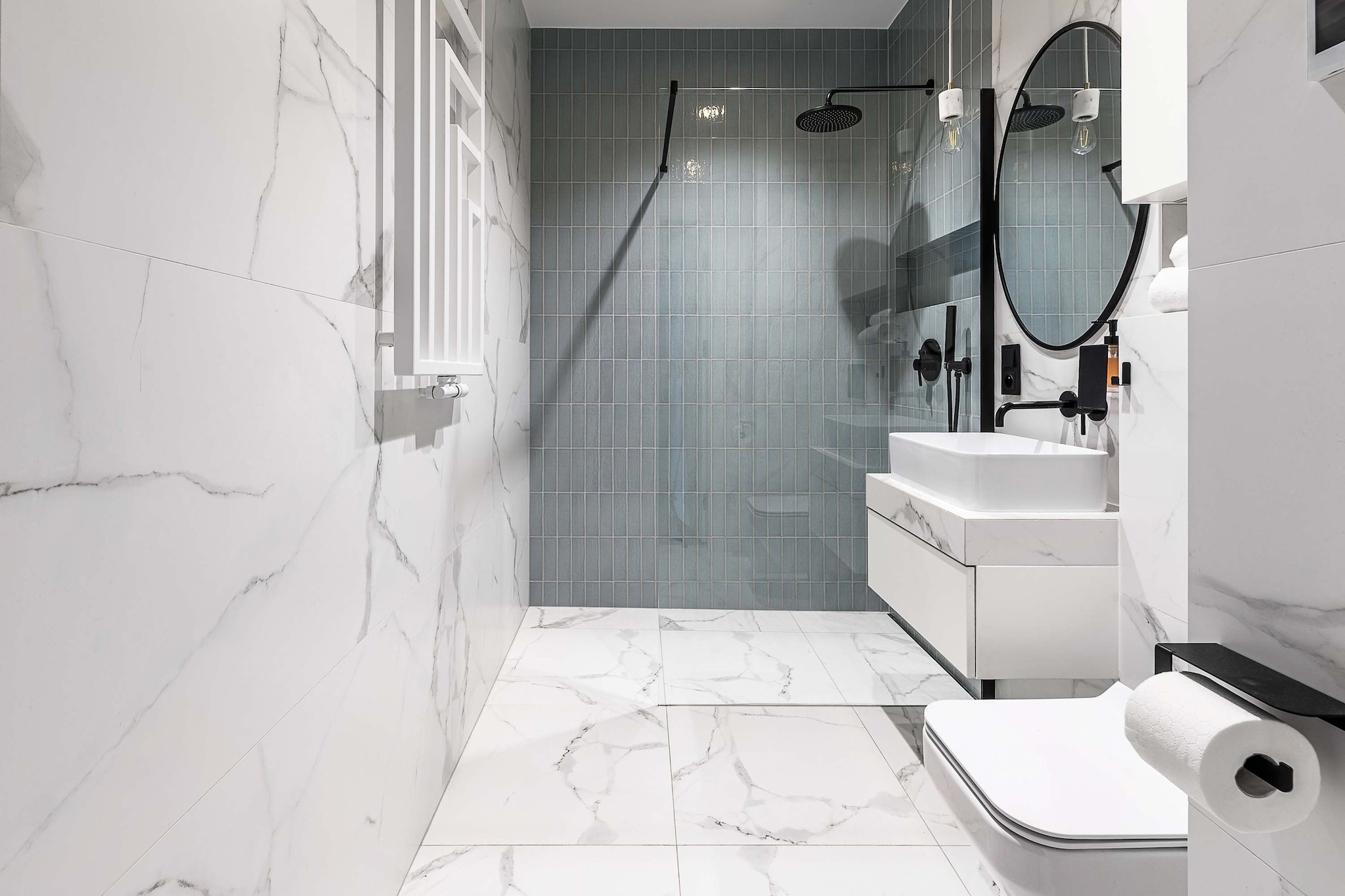 047. Drewn49A/38 (4) - Bathroom