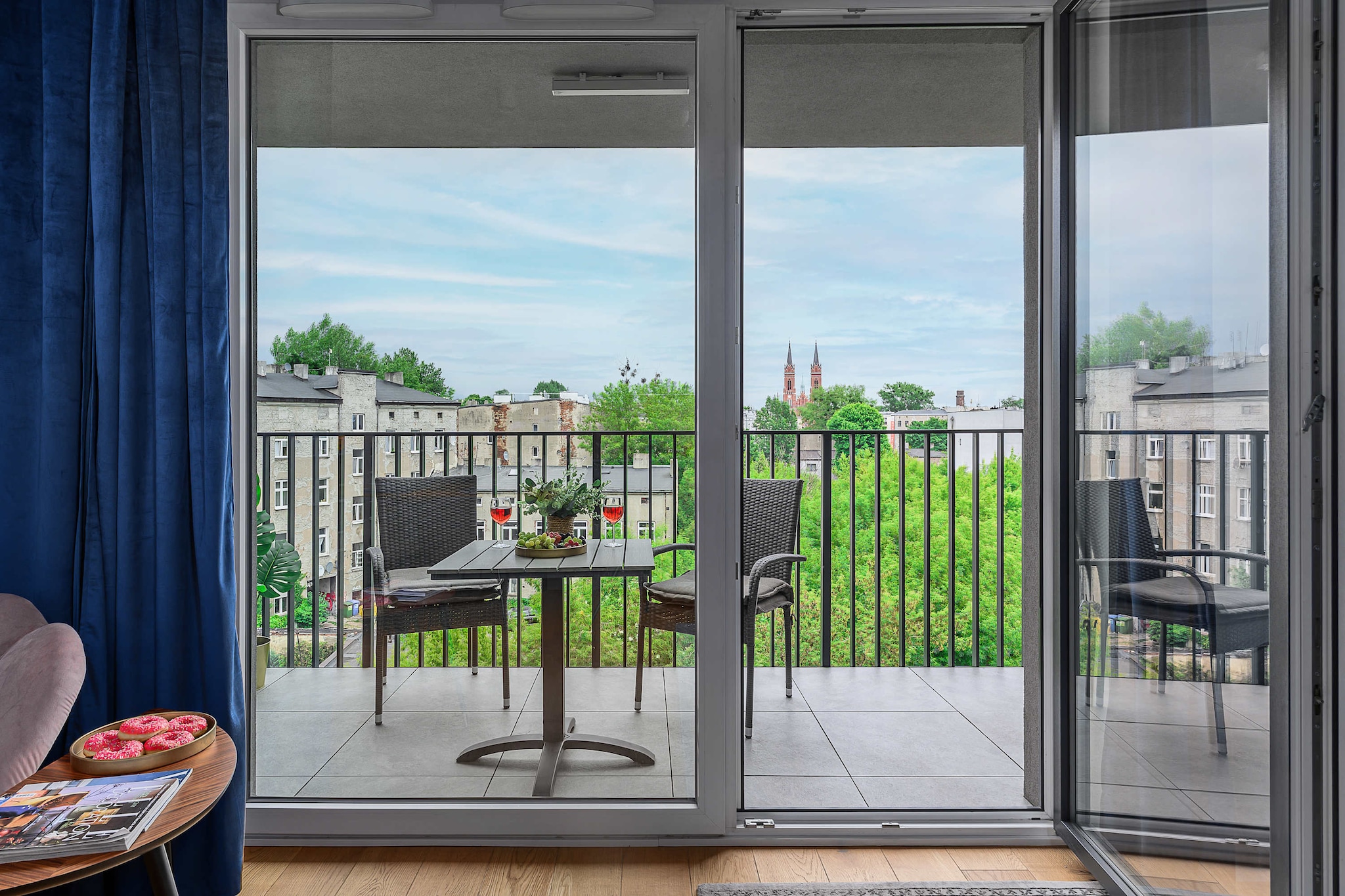 047. Drewn49A/38 (4) - Terrace balcony