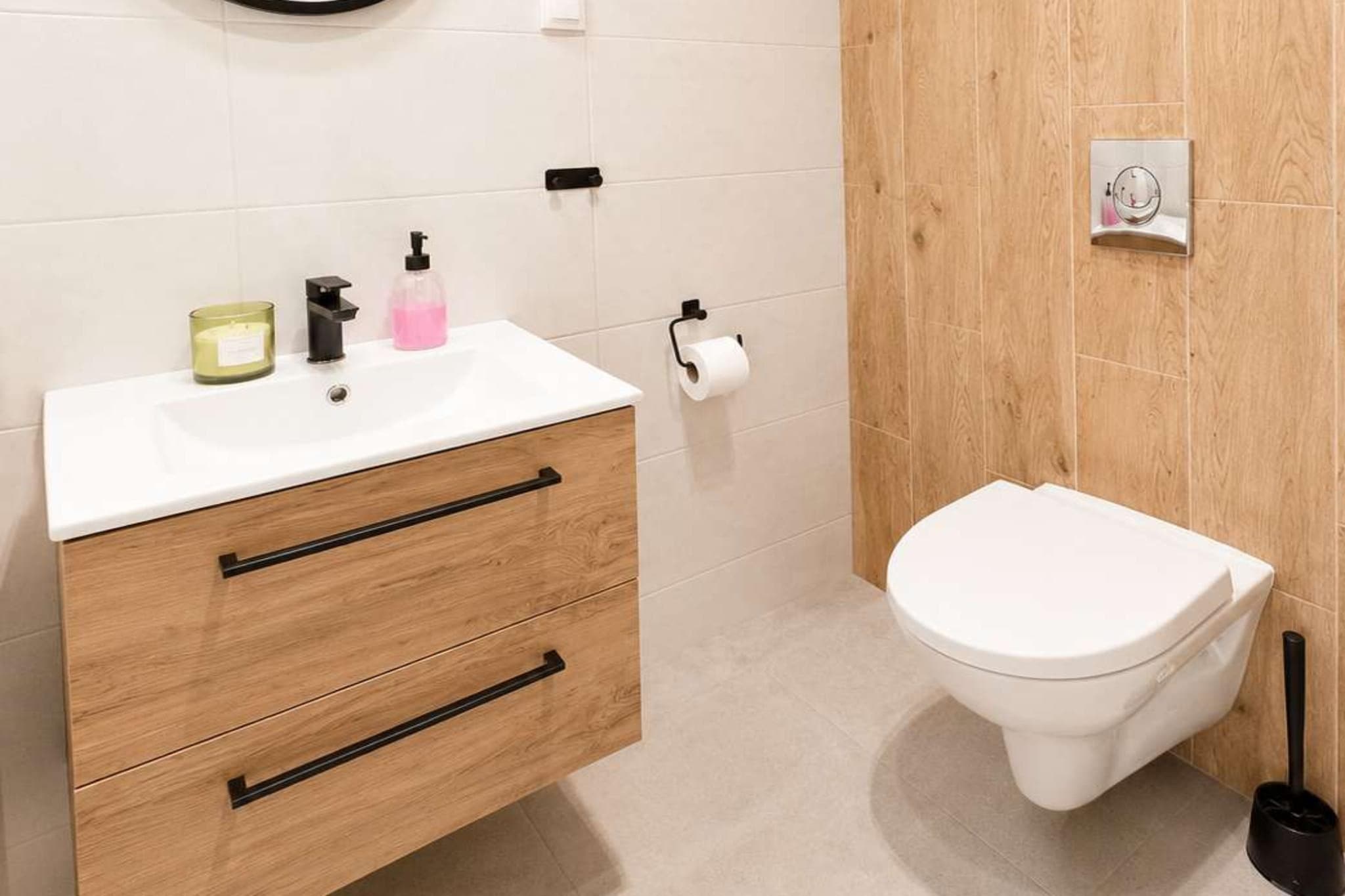037.Mickiew 4a/65(4) - Bathroom