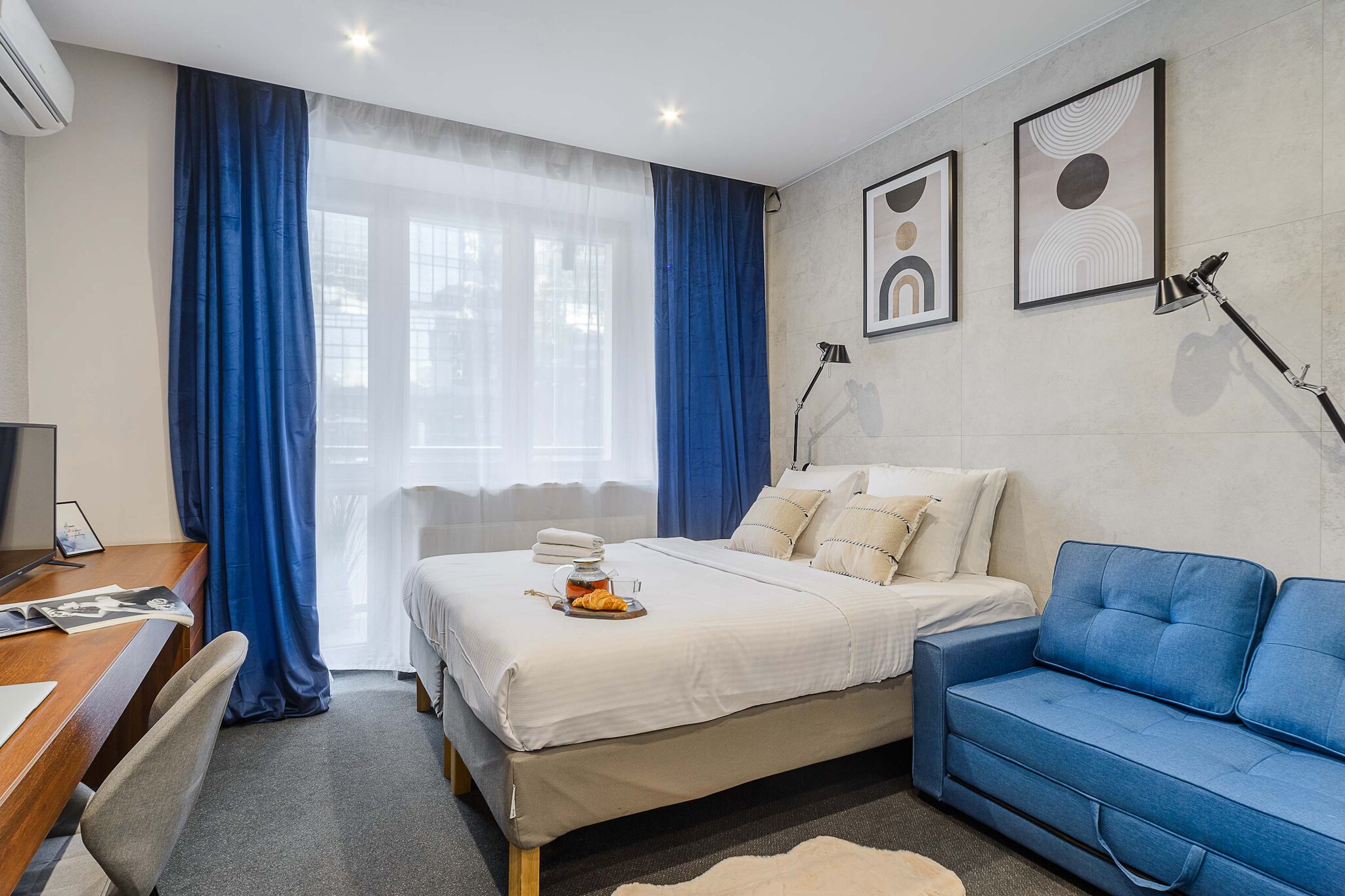 Bed Room