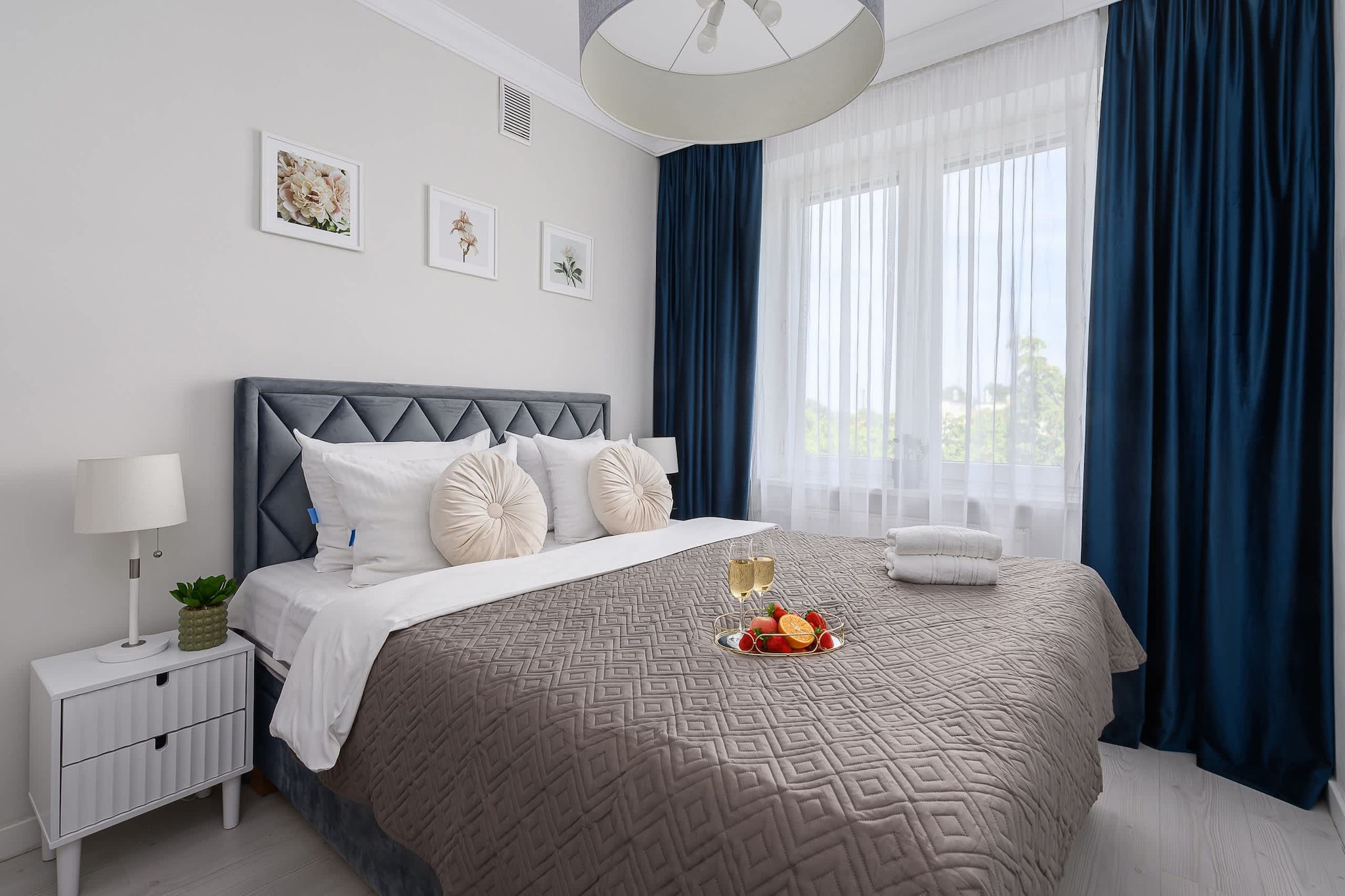 Bed Room