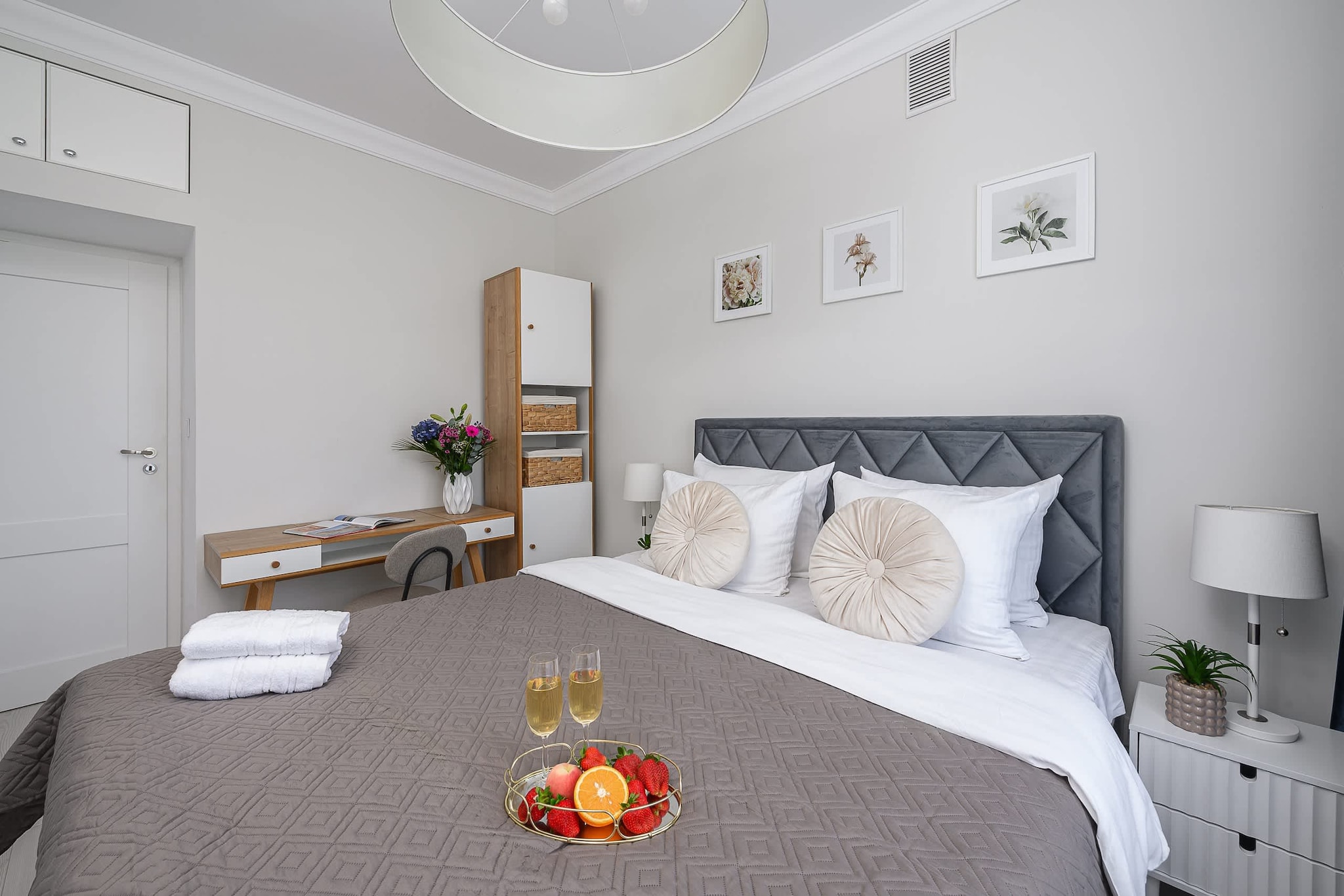 Bed Room