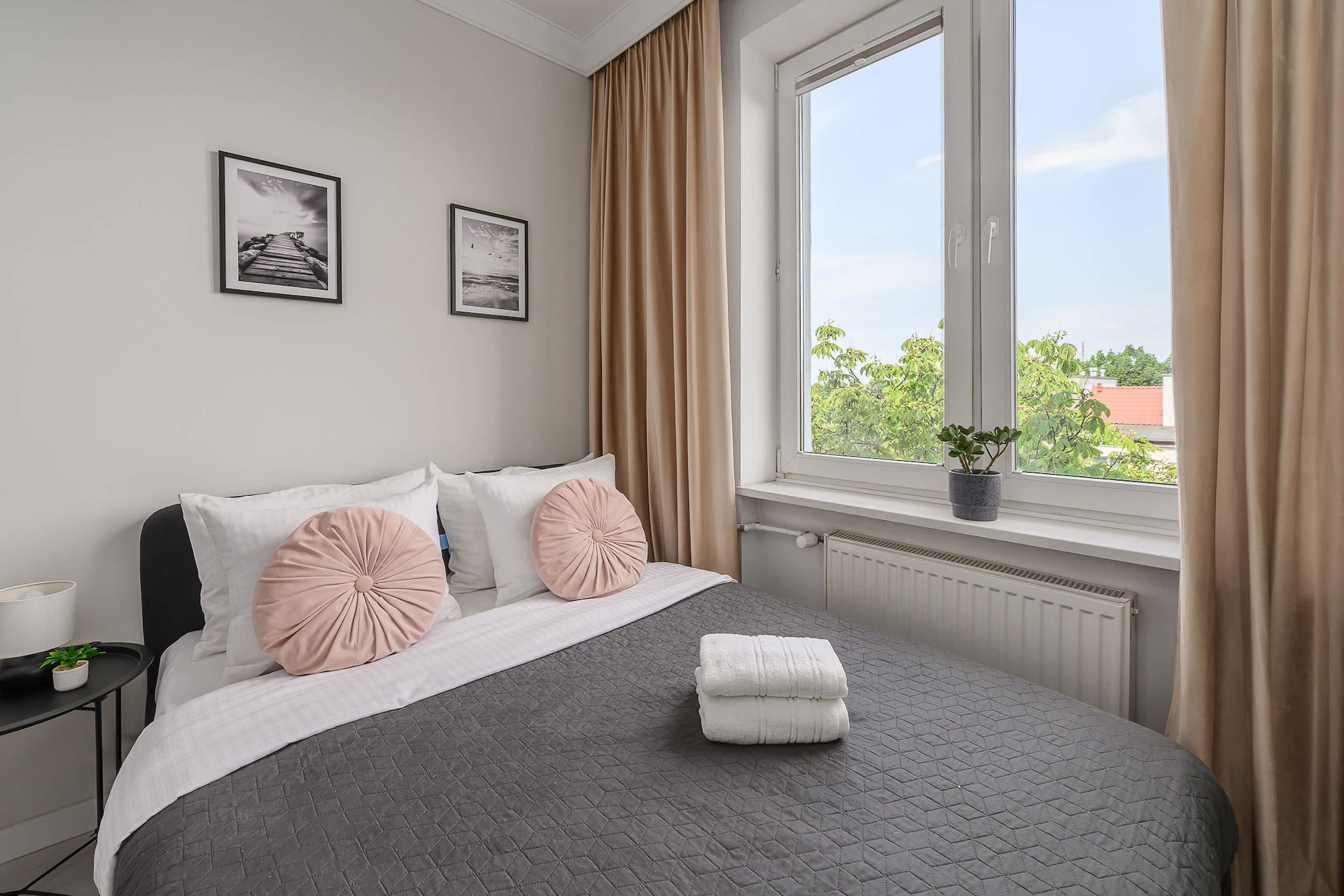 Bed Room