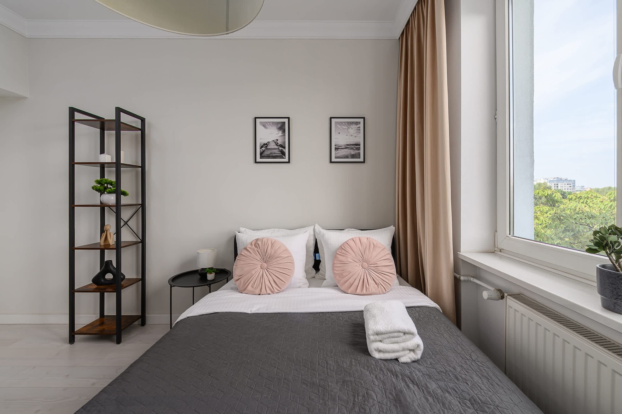 Bed Room