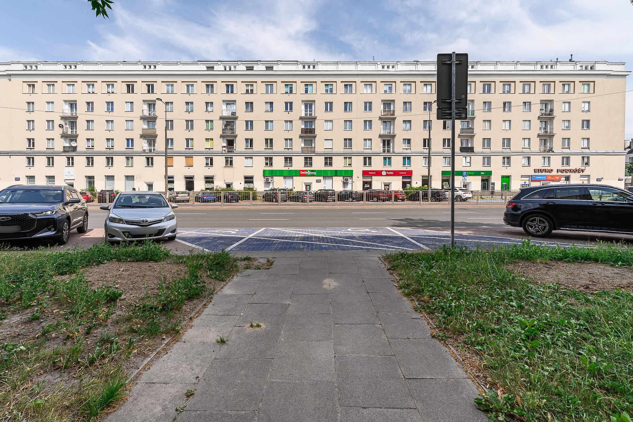 Exterior Summer