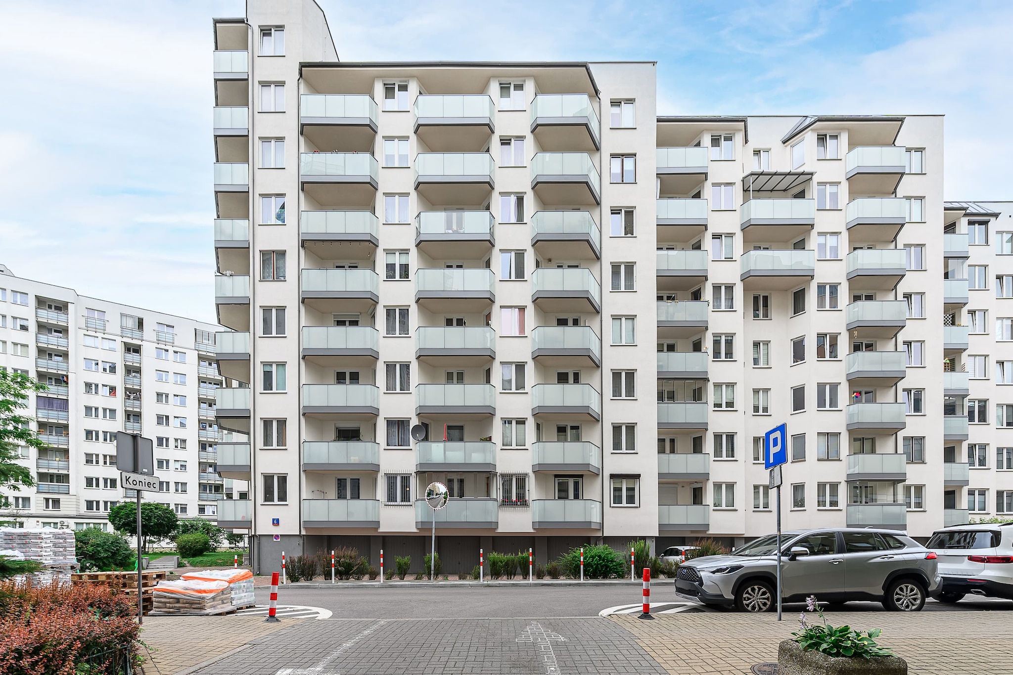 Exterior Summer