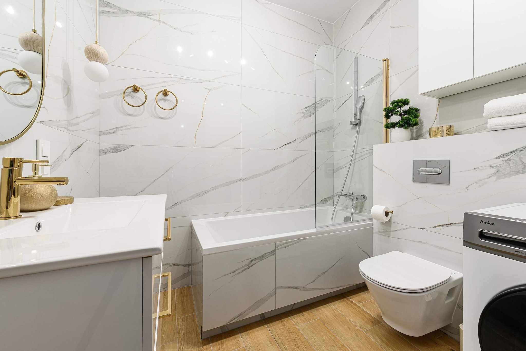 184 AWalcząc 2/24(4) - Badkamer