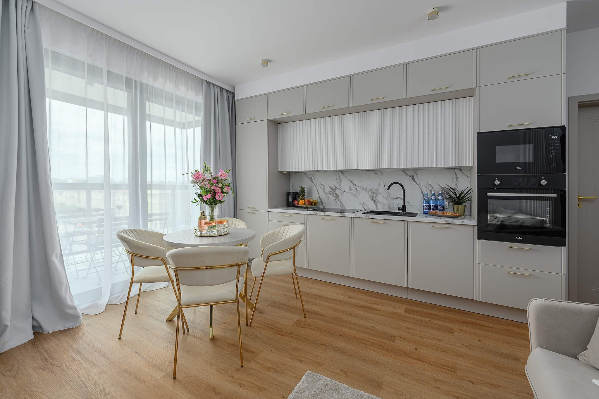 184 AWalcząc 2/24(4) - Keuken