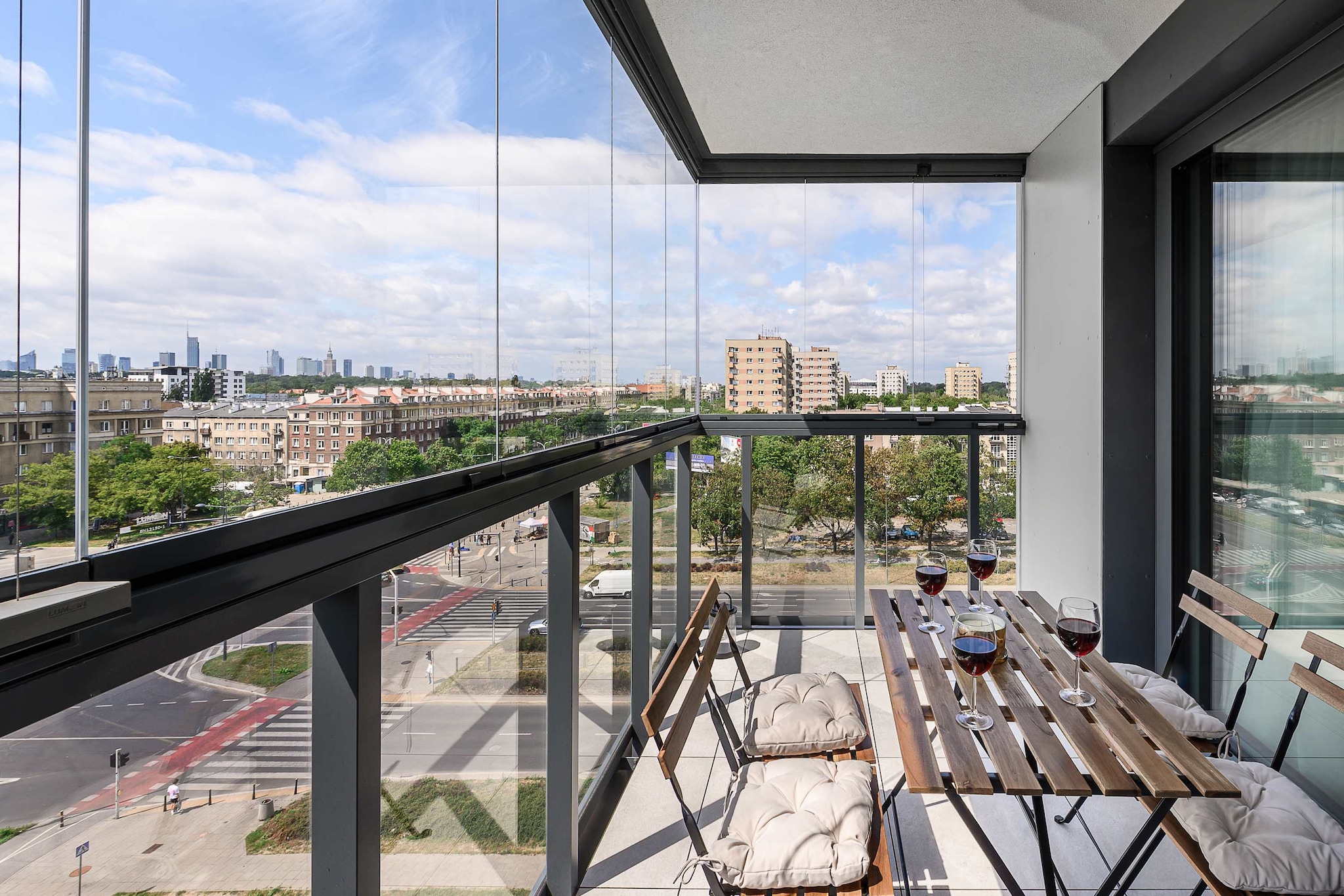 184 AWalcząc 2/24(4) - Terrasbalkon