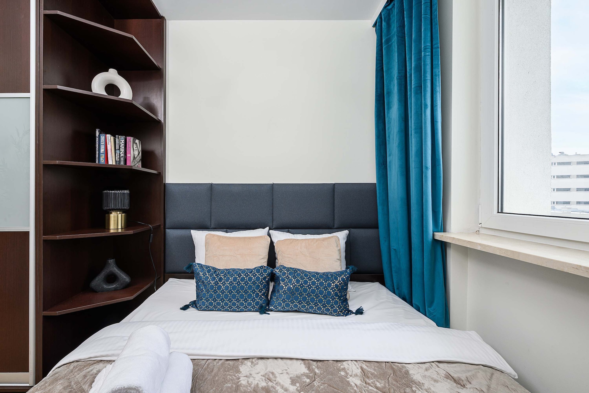 Bed Room