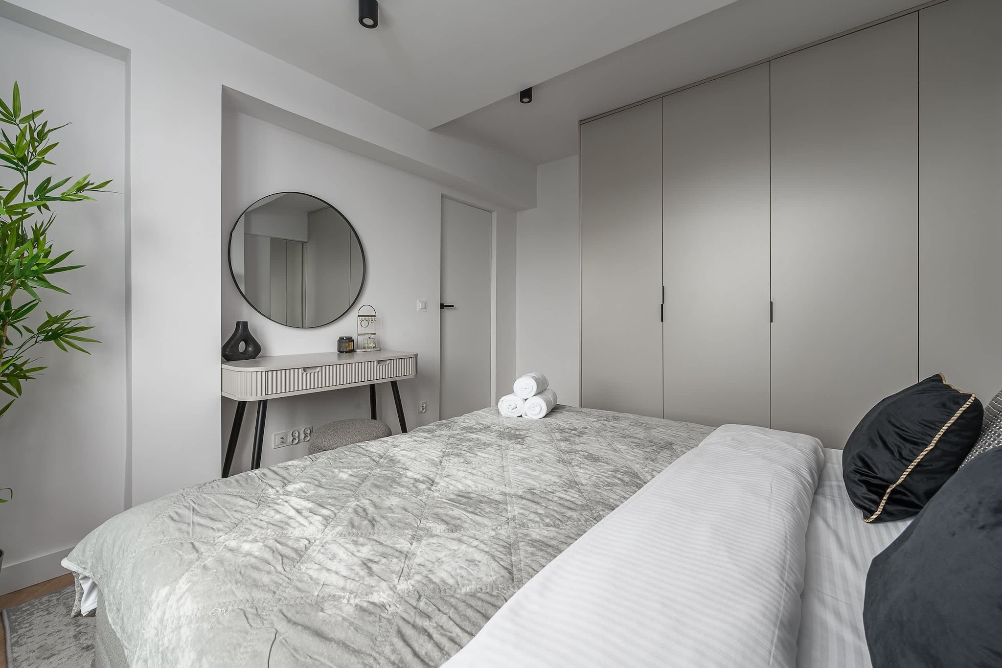 Bed Room