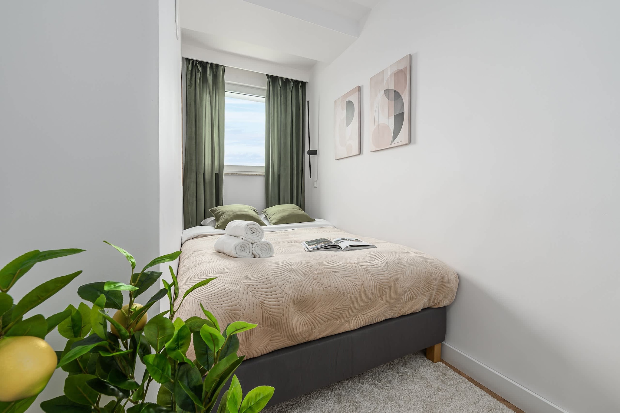 Bed Room