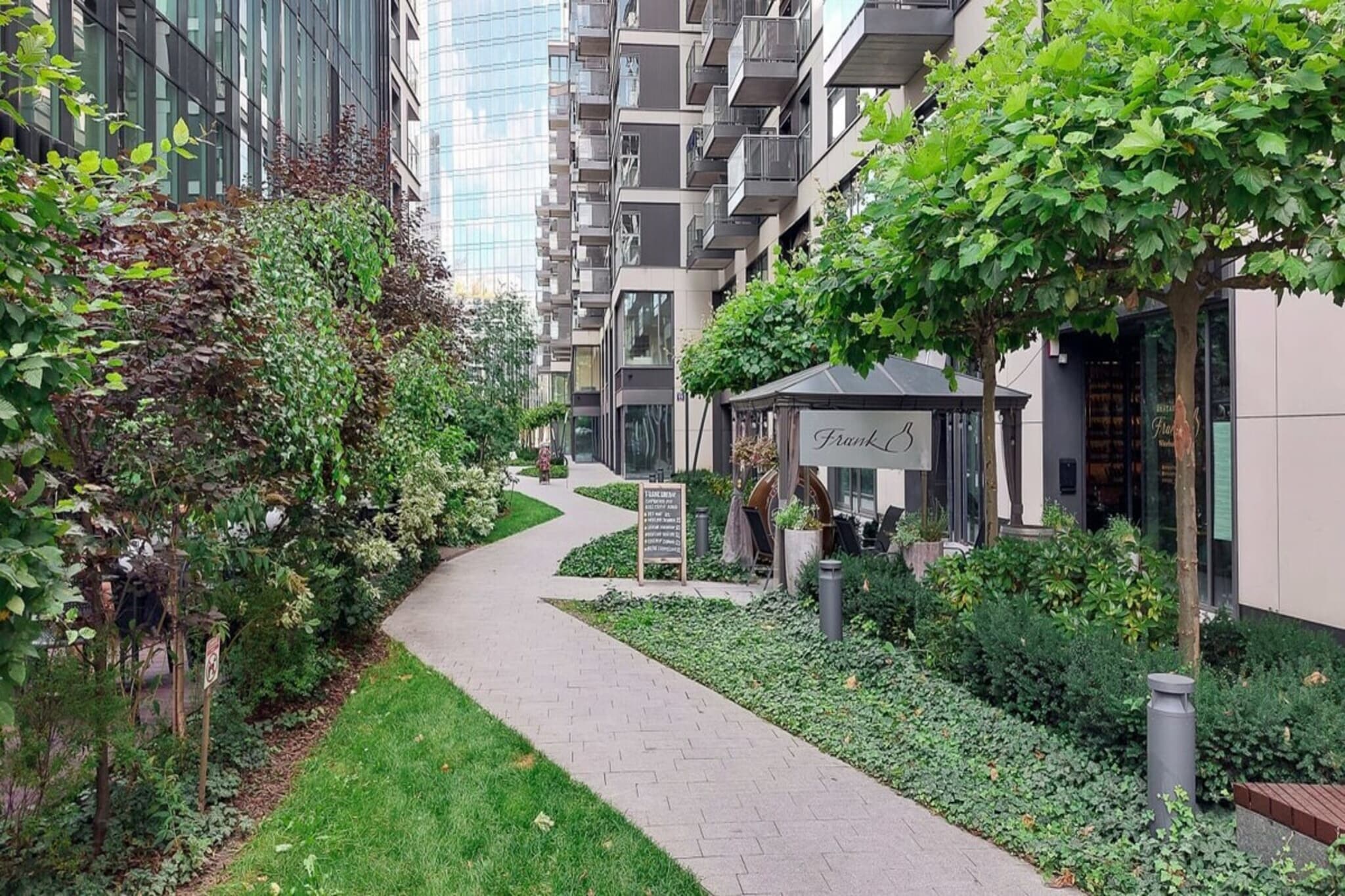 Exterior Summer