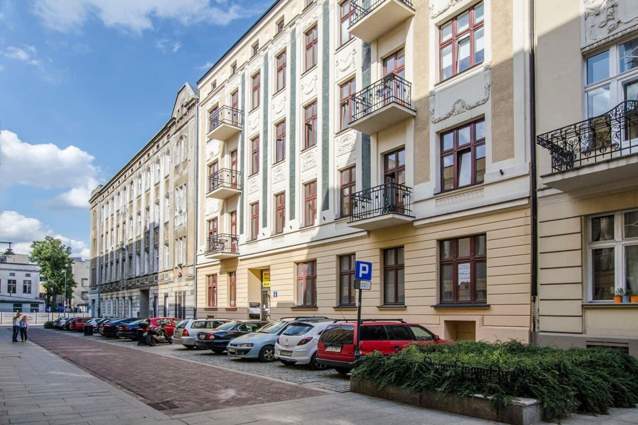 Exterior Summer