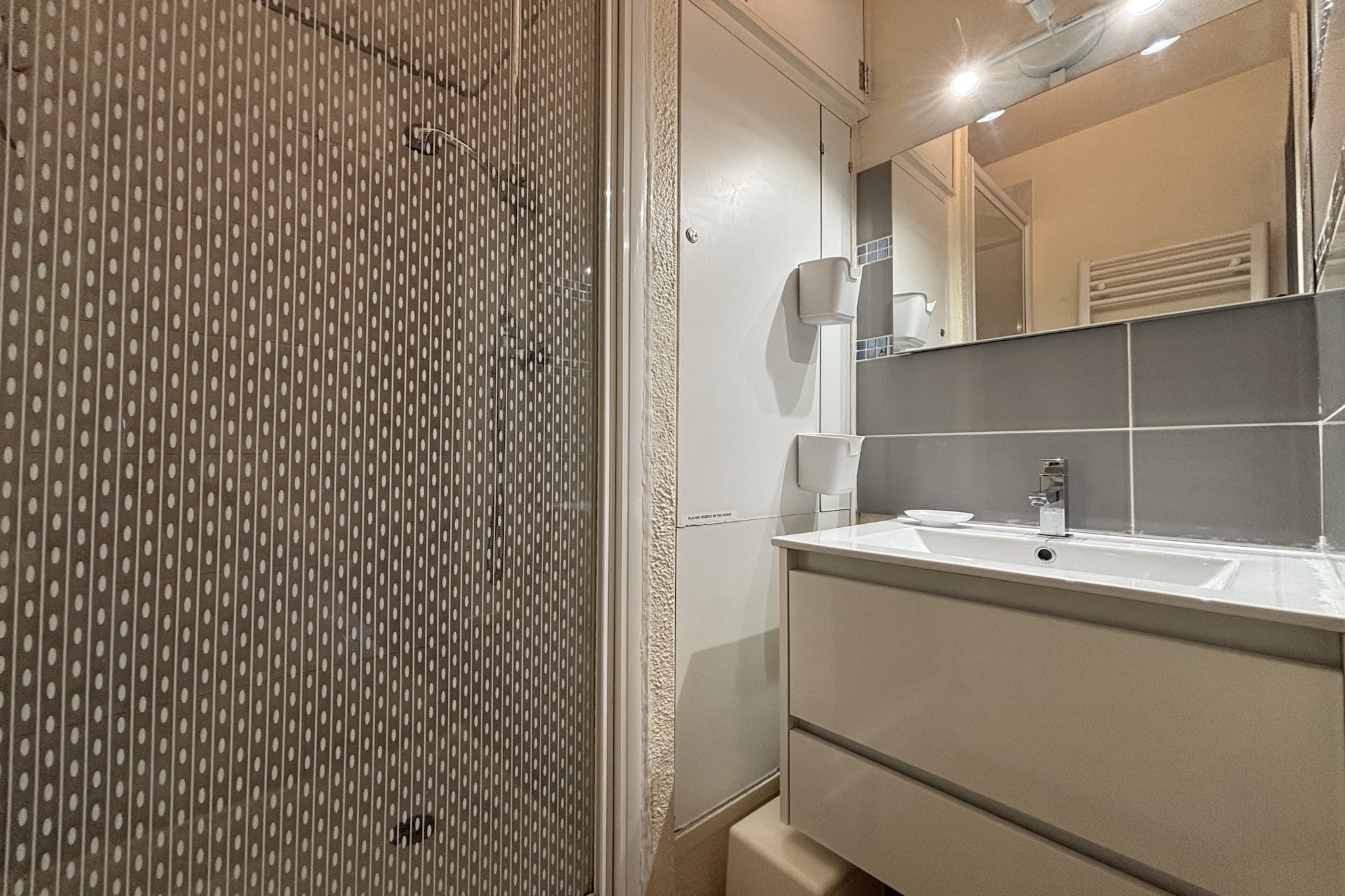 Pluton A N°43 - ST4C - Badkamer