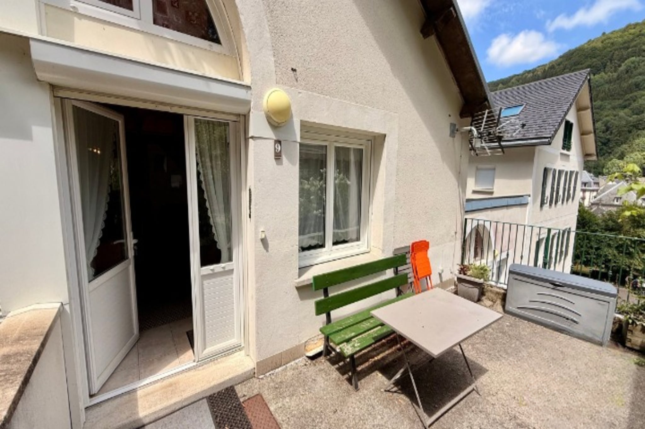 La Pergola Le Mont Dore 6pers - Terrasbalkon