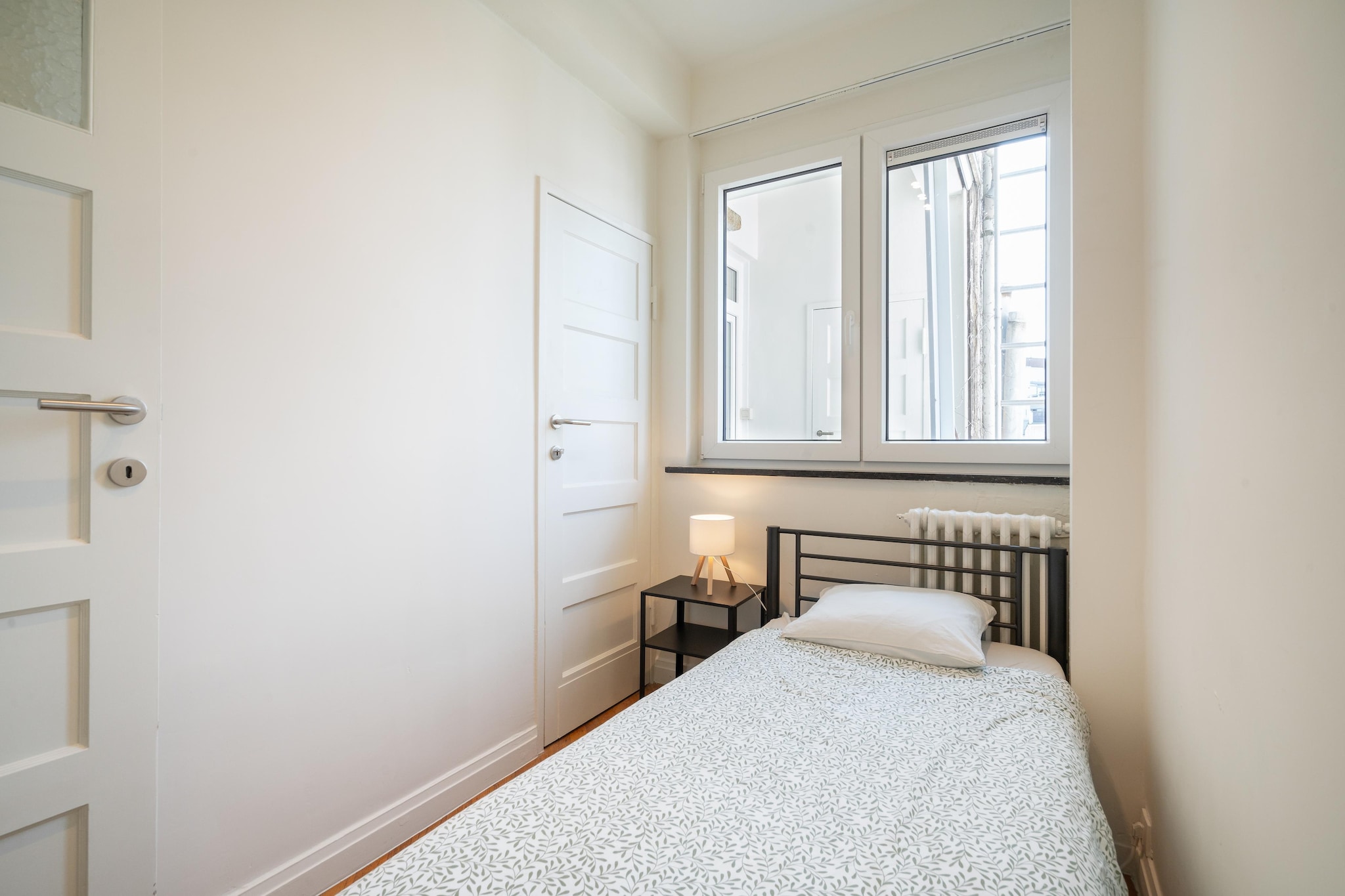 FR135_4L_4C - Bedroom