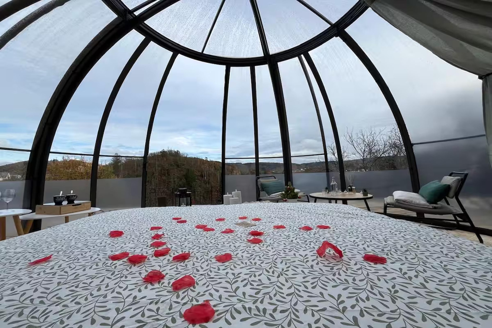 Glass Dome - Schlafzimmer