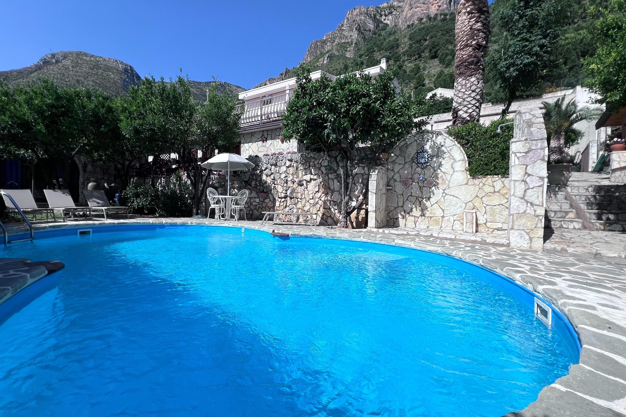 Patrizia Edera 4 - Swimming pool
