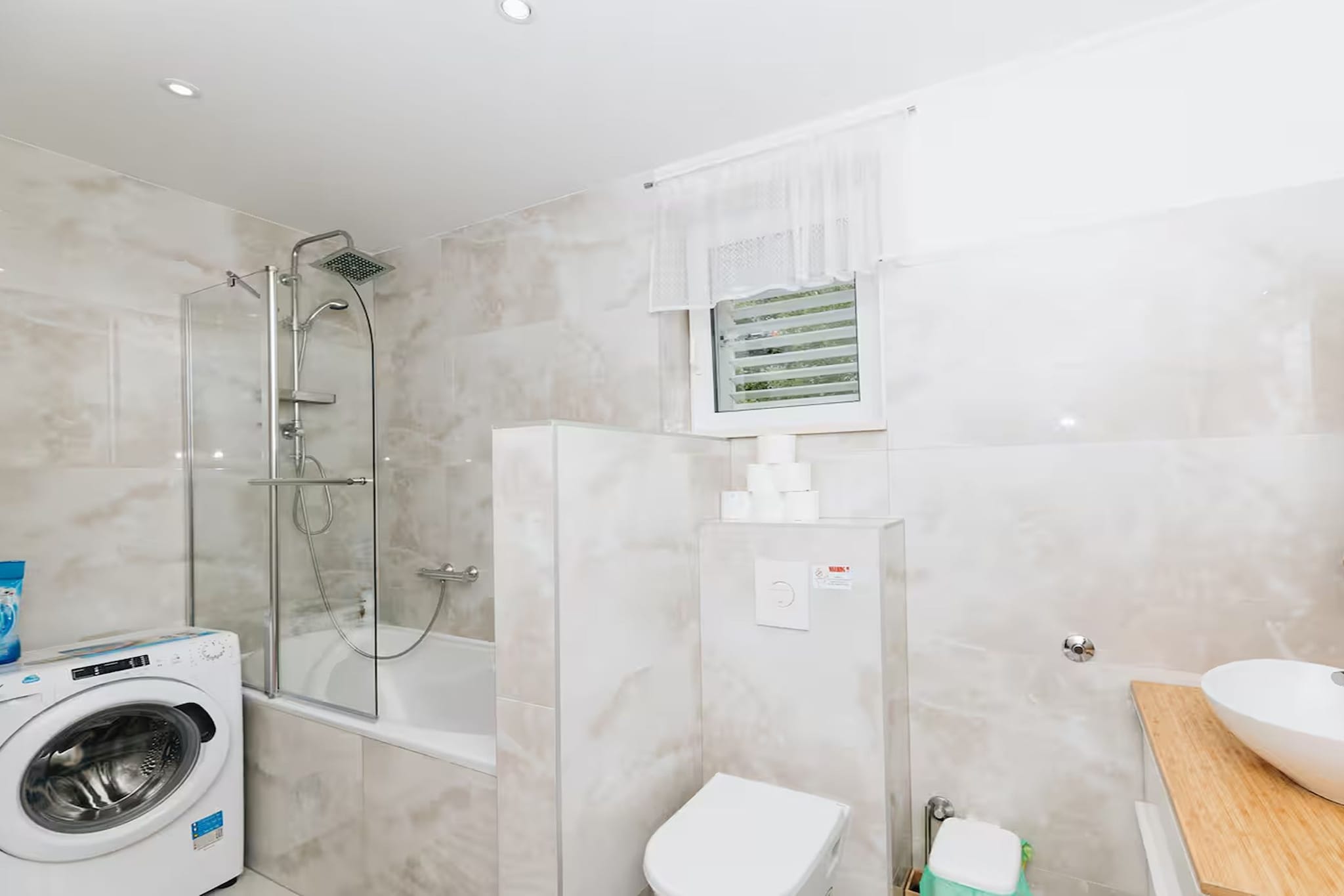 Deluxe apartment Marghareta - Three Bedroom Apartment with  Sea View and Terrace - Badkamer