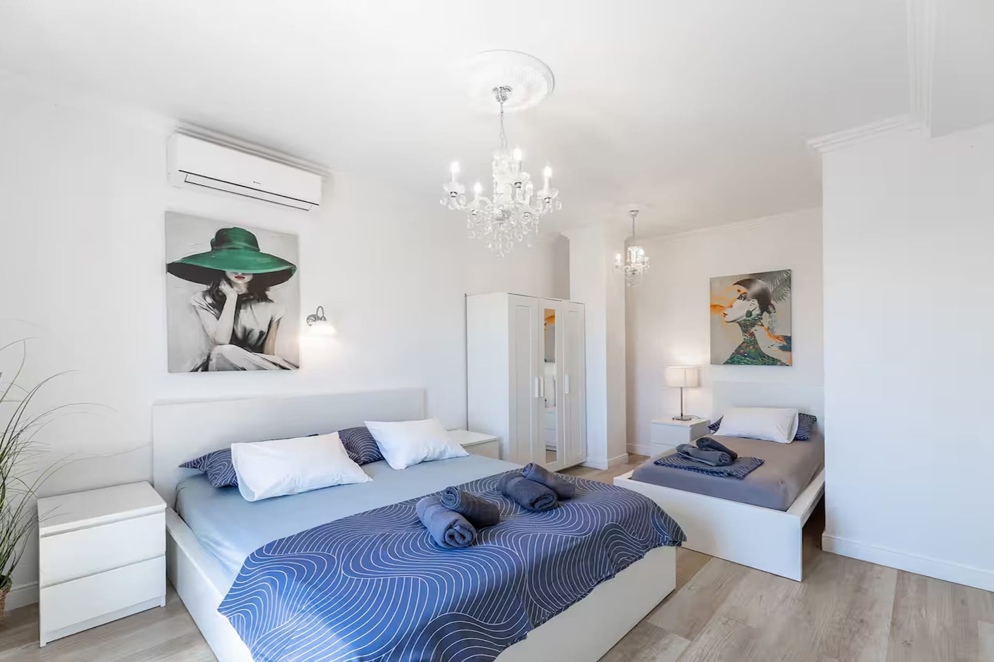 Deluxe apartment Marghareta - Three Bedroom Apartment with  Sea View and Terrace - Slaapkamer