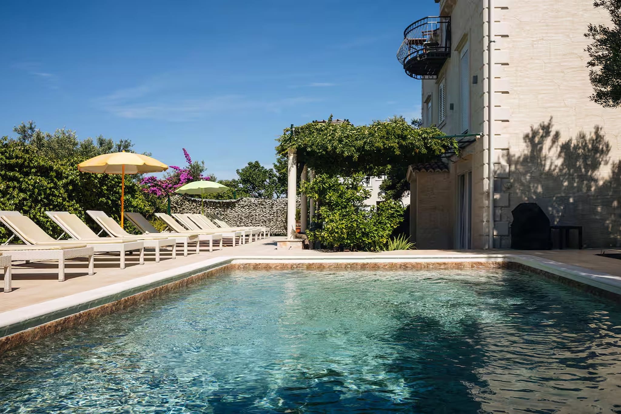 Deluxe apartment Marghareta - Three Bedroom Apartment with  Sea View and Terrace - Zwembad