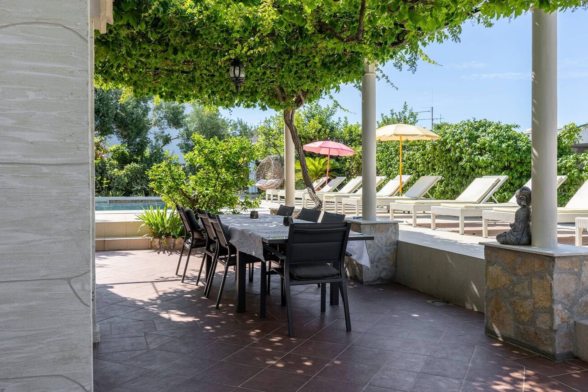 Deluxe apartment Marghareta - Three Bedroom Apartment with  Sea View and Terrace - Tuinen zomer