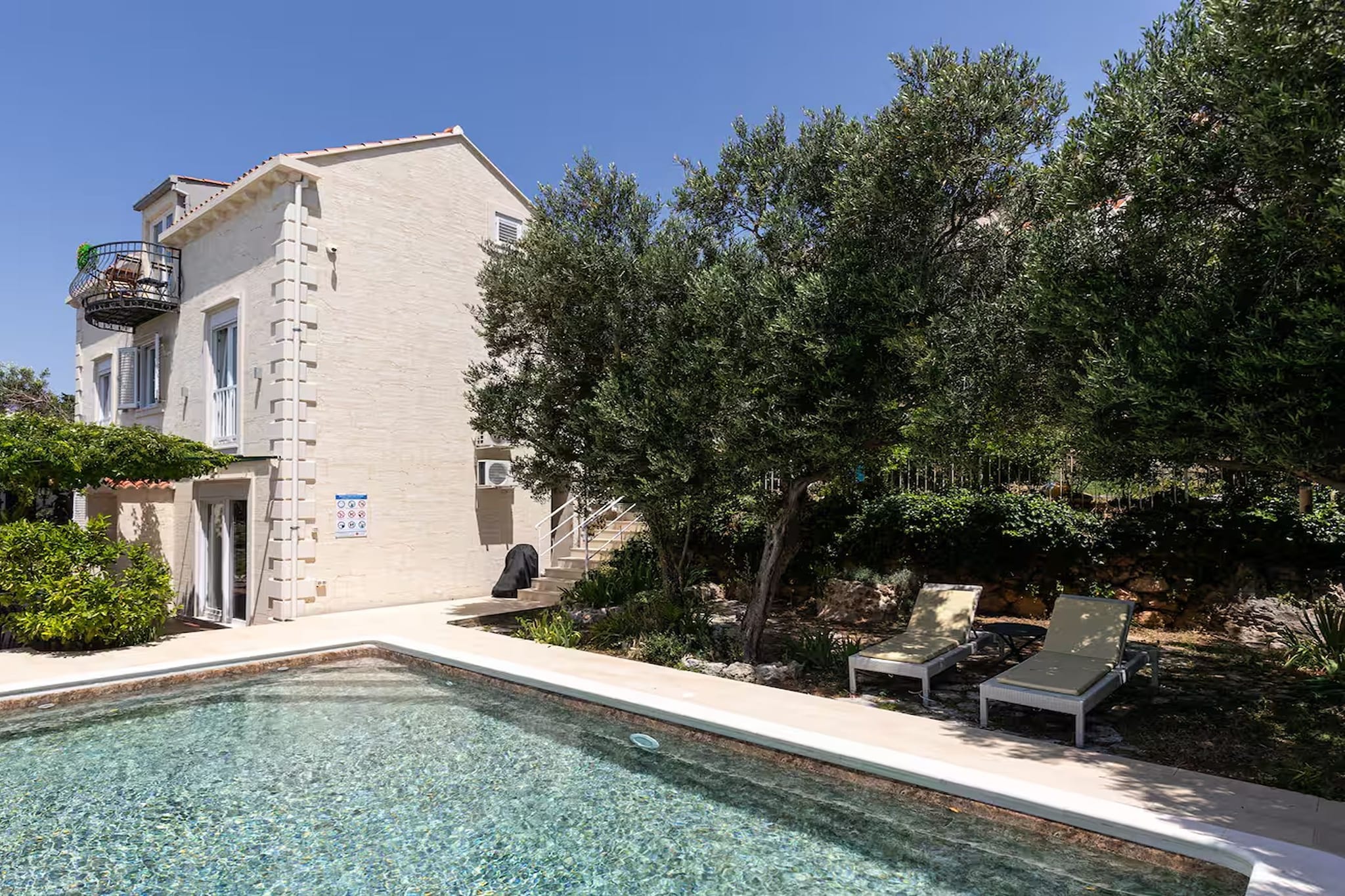 Deluxe apartment Marghareta - Three Bedroom Apartment with  Sea View and Terrace - Zwembad