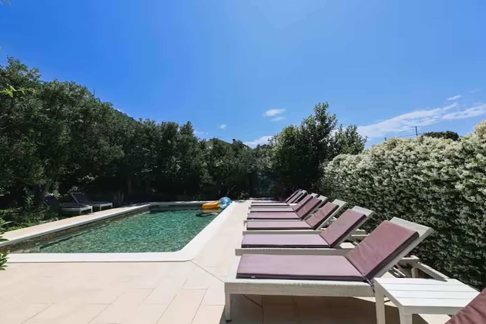 Deluxe apartment Marghareta - Three Bedroom Apartment with  Sea View and Terrace - Zwembad
