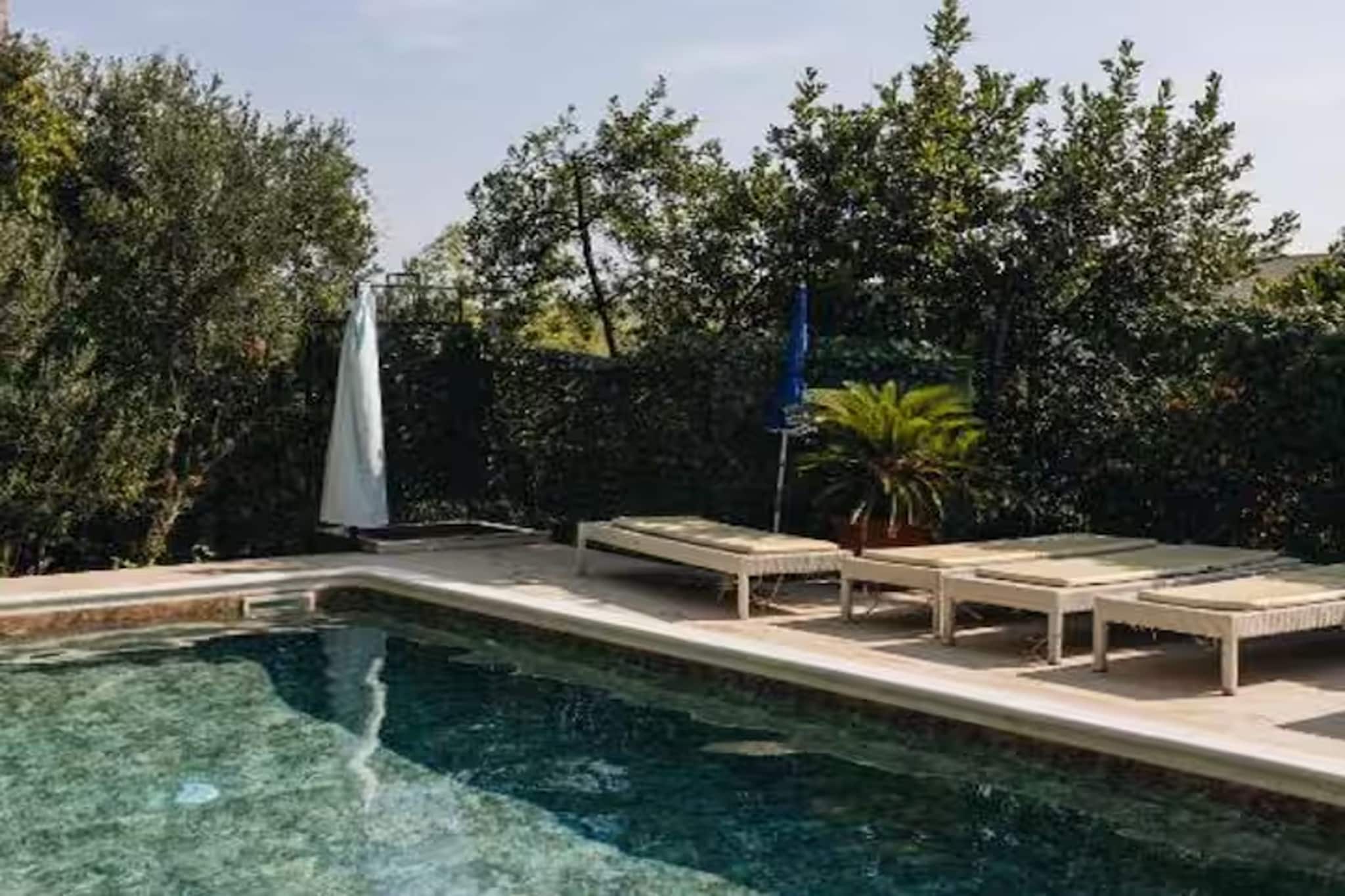 Deluxe apartment Marghareta - Three Bedroom Apartment with  Sea View and Terrace - Zwembad