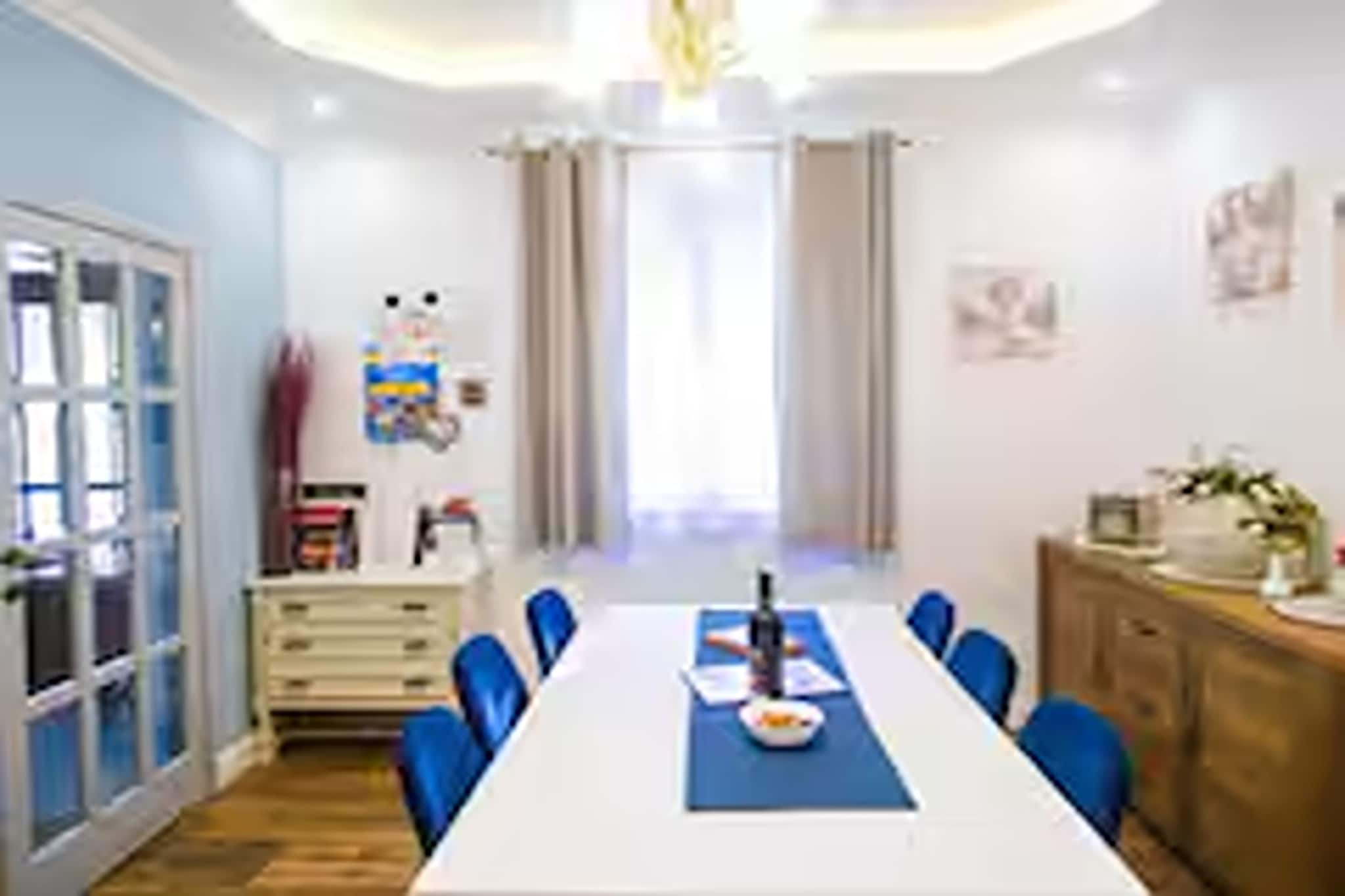 Deluxe apartment Marghareta - Three Bedroom Apartment with  Sea View and Terrace - Eetkamer