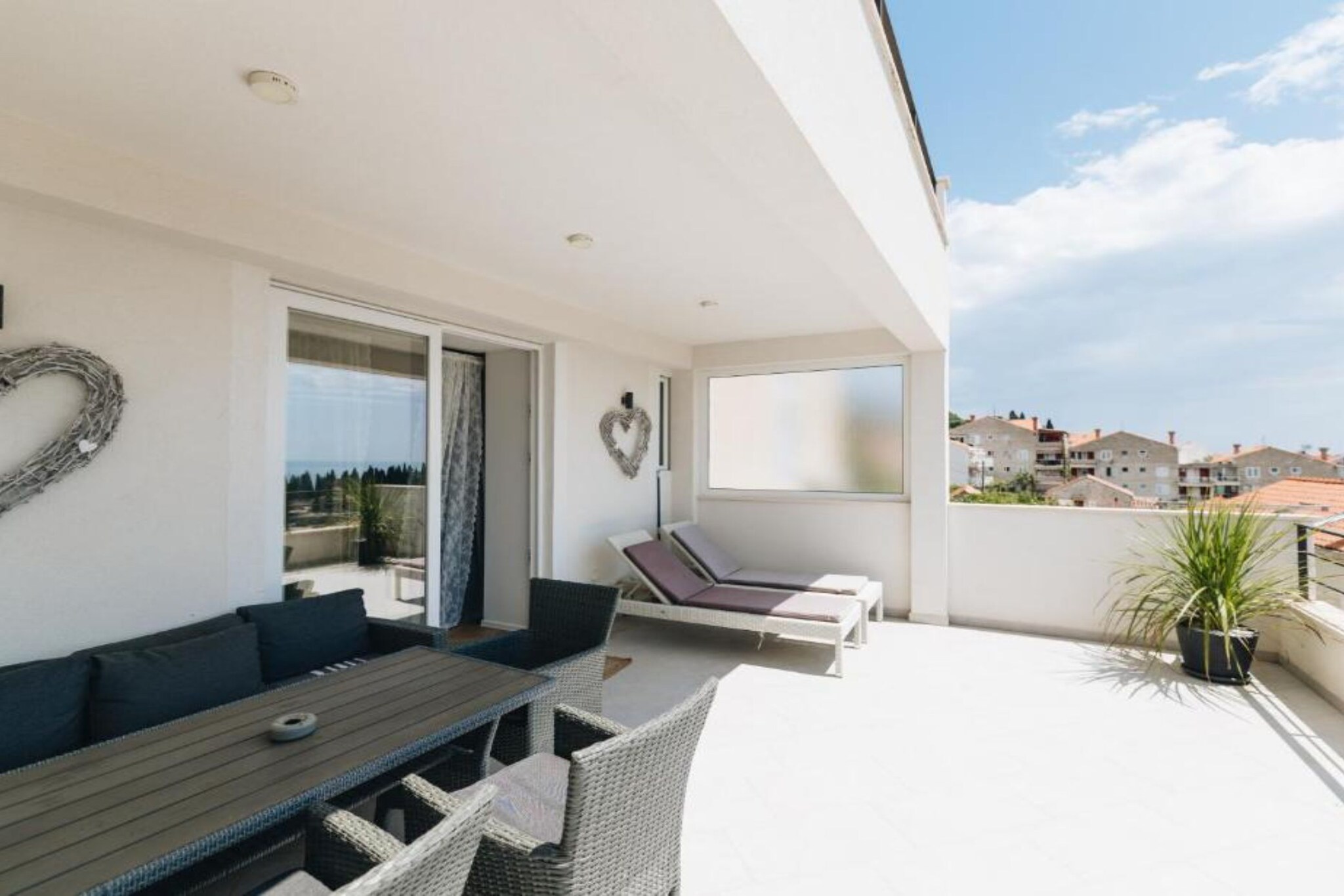 Residence Apartment Marghareta No. 2 - Three Bedroom Apartment  with Balcony - Terrasse / balcon