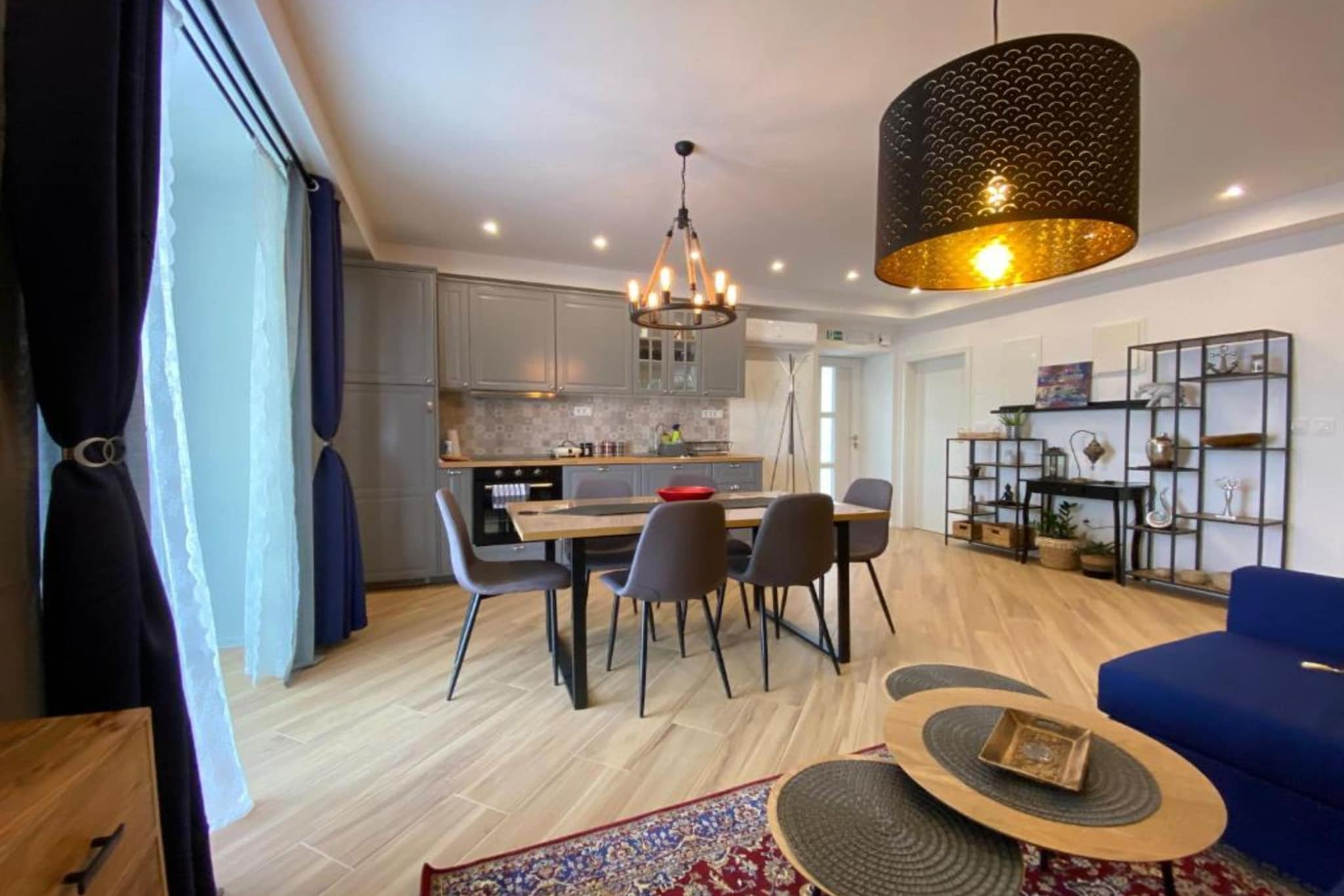 Residence Apartment Marghareta No. 2 - Three Bedroom Apartment  with Balcony - Salon