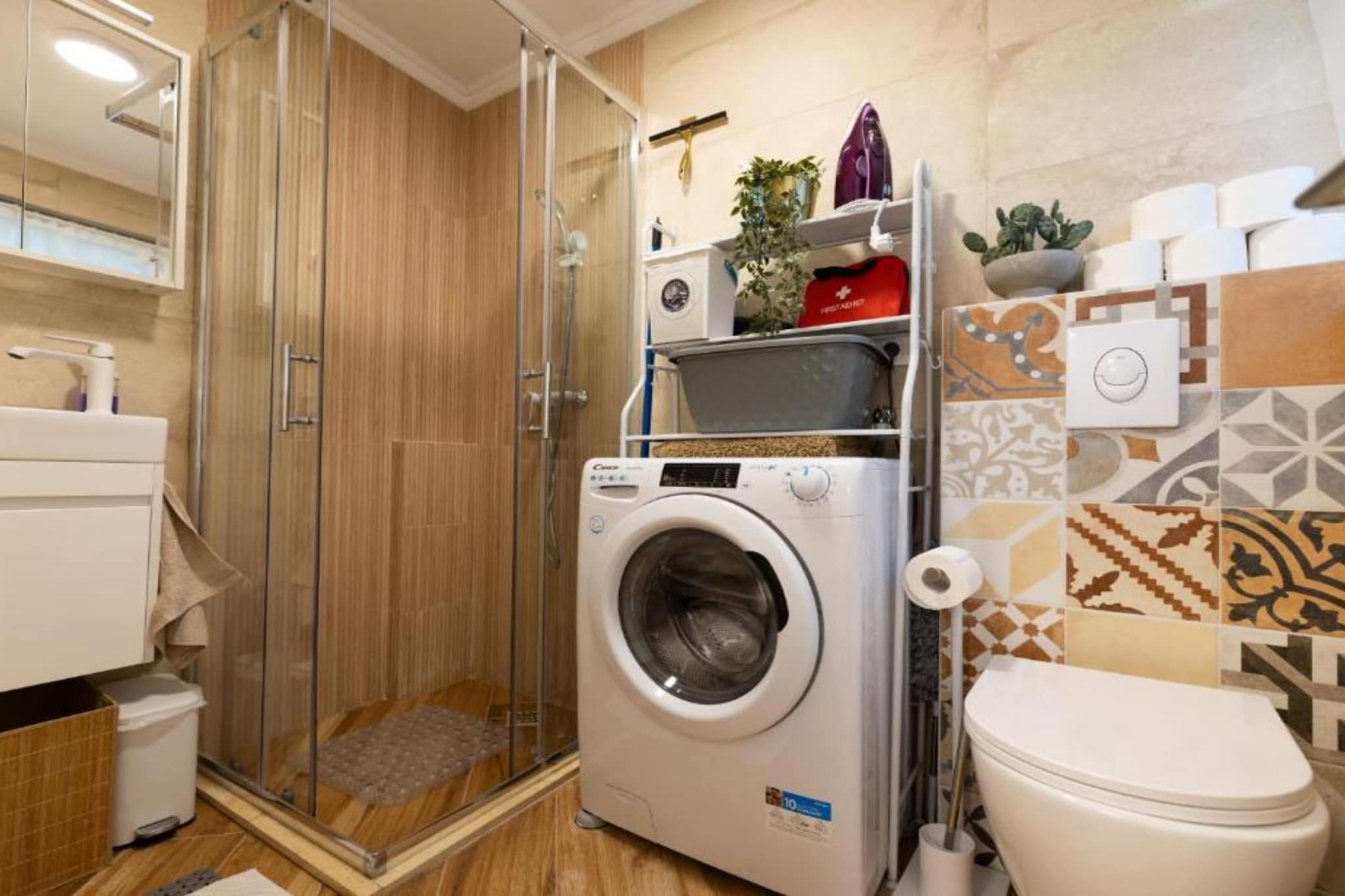 Marghareta Nest - TOP Location - Room - Badkamer