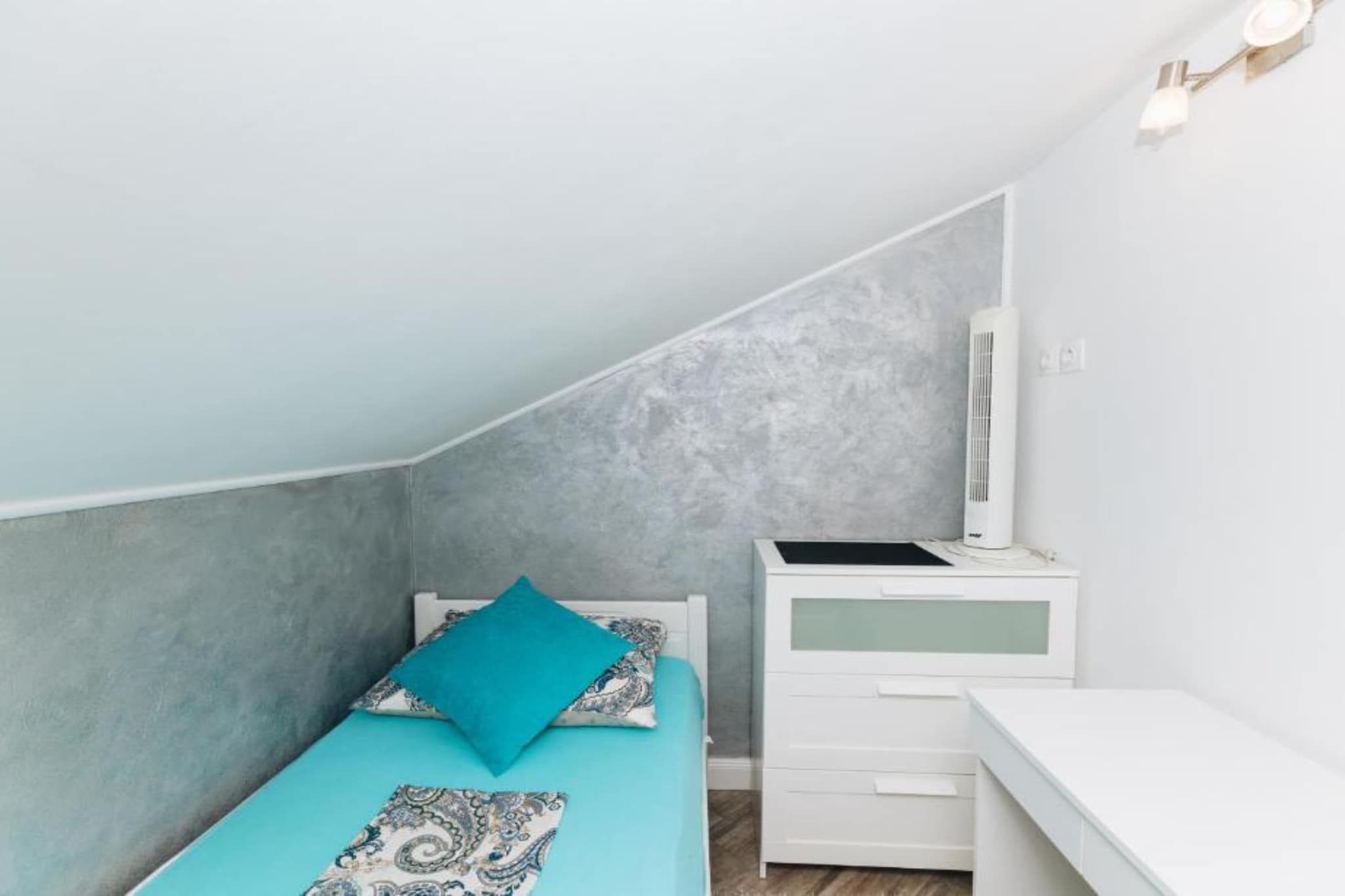 Apartment Marghareta - Two Bedroom Apartment with Sea View and Balcony - Chambre