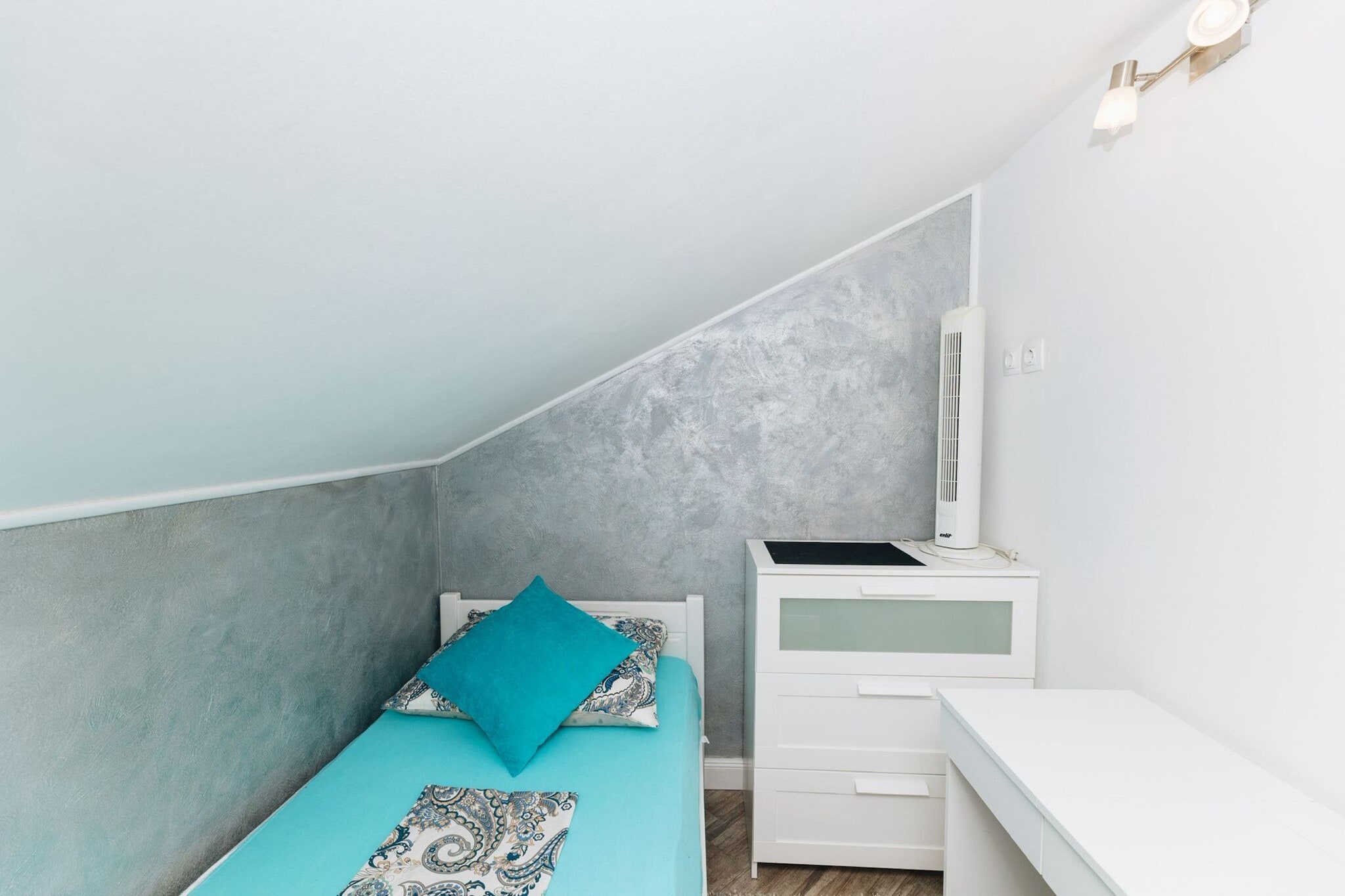 Apartment Marghareta - Two Bedroom Apartment with Sea View and Balcony - Chambre