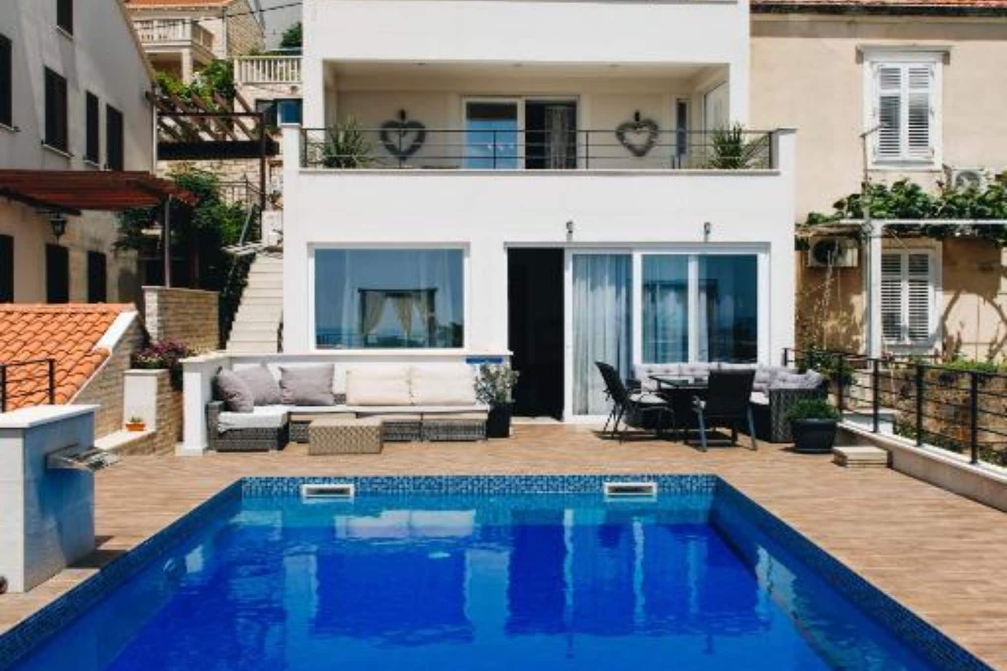 Residence Apartment Marghareta No. 1 with Sea View - Two Bedroom Apartment  with Sea View - Piscine