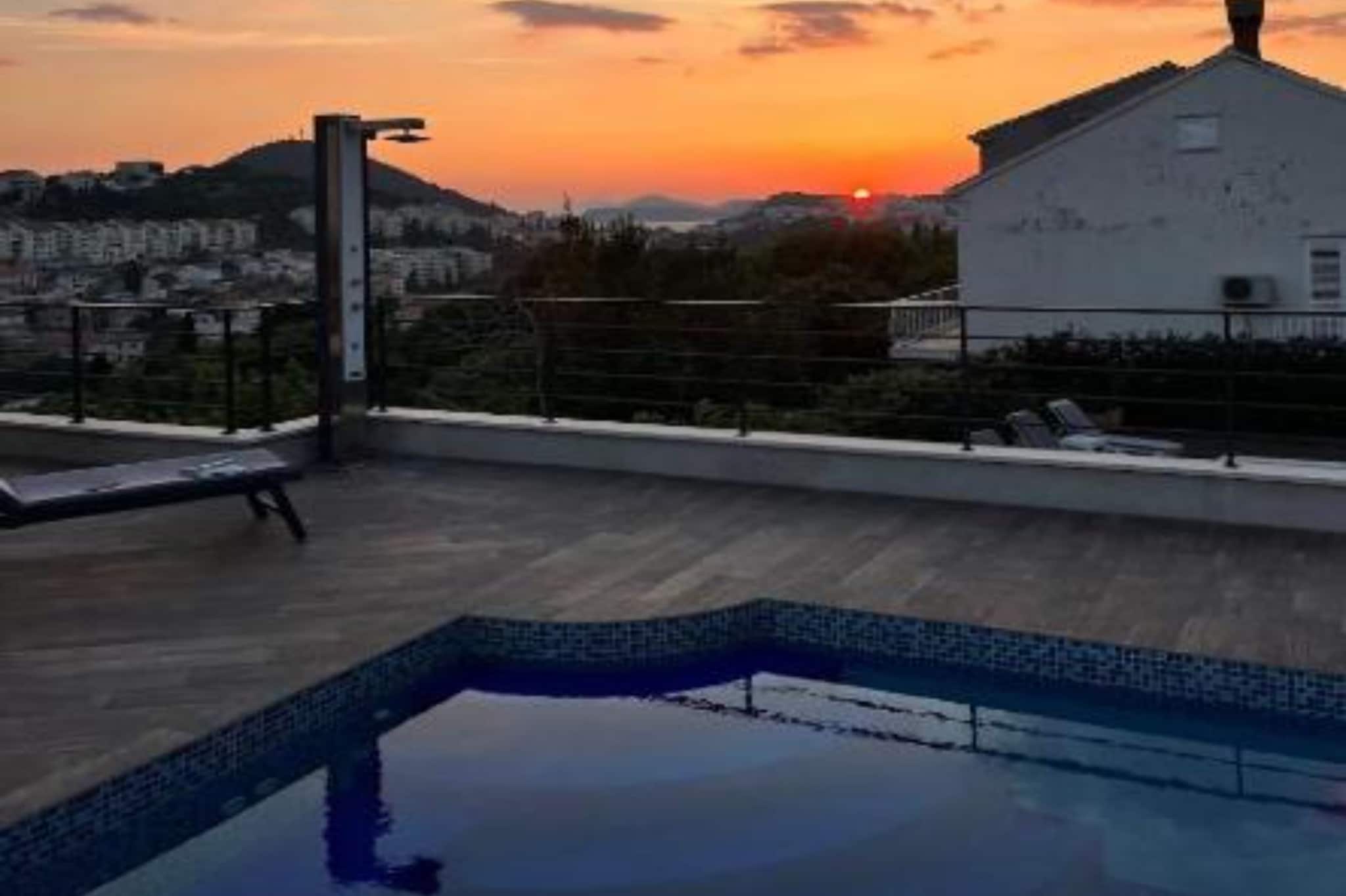 Residence Apartment Marghareta No. 1 with Sea View - Two Bedroom Apartment  with Sea View - Piscine