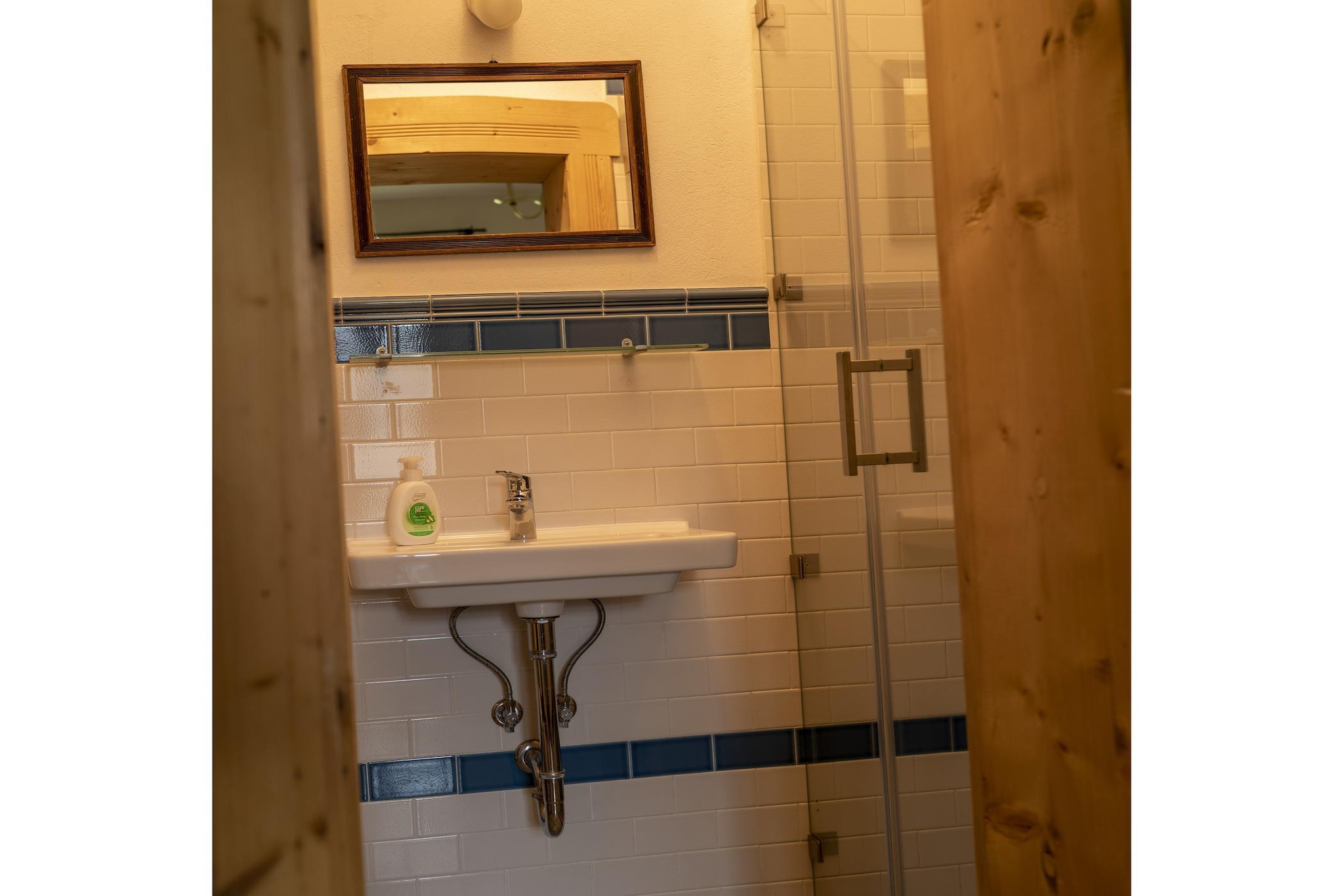 Room 3 - River - Bathroom